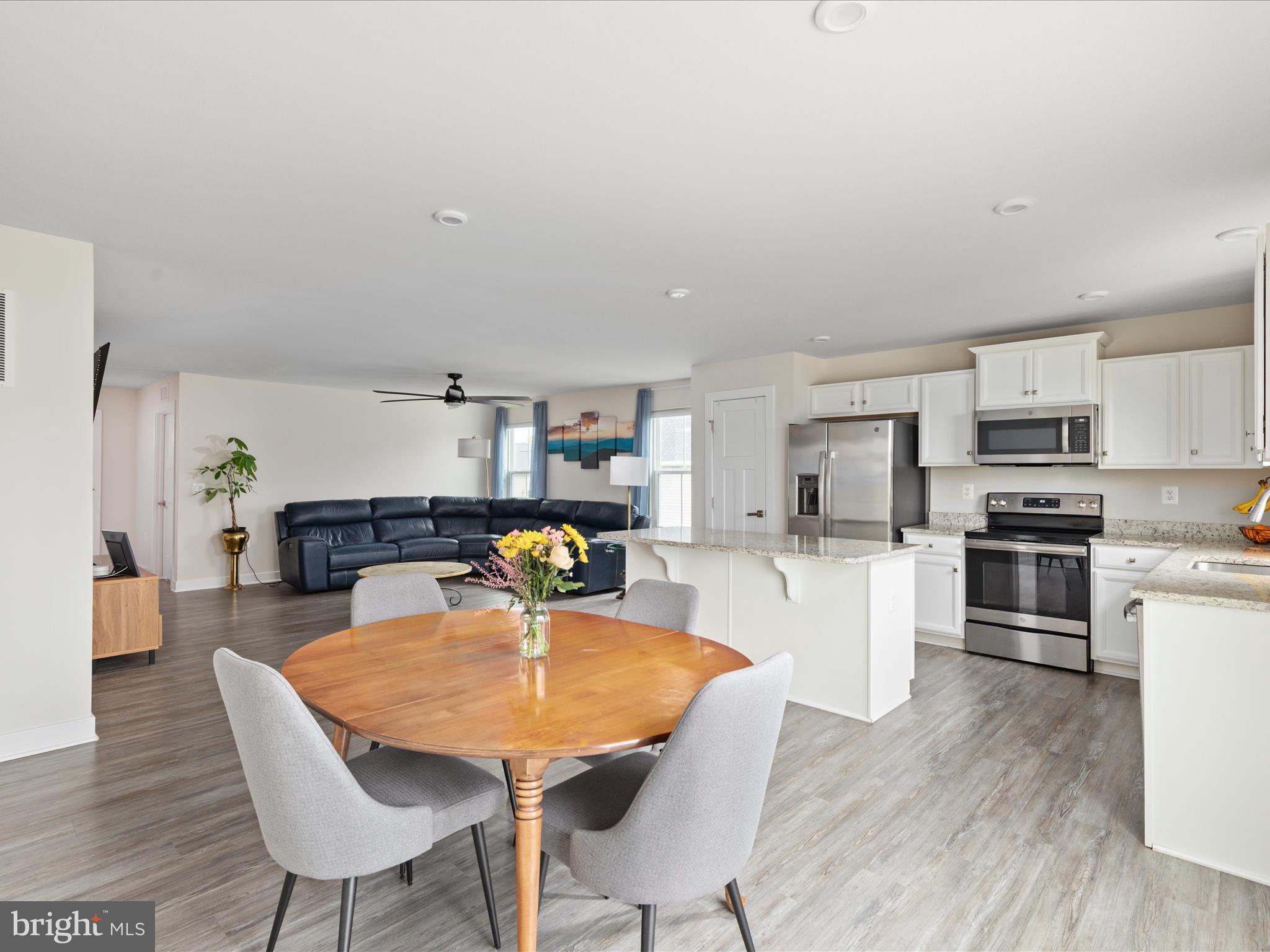 ARCADIA SPRINGS - Residential