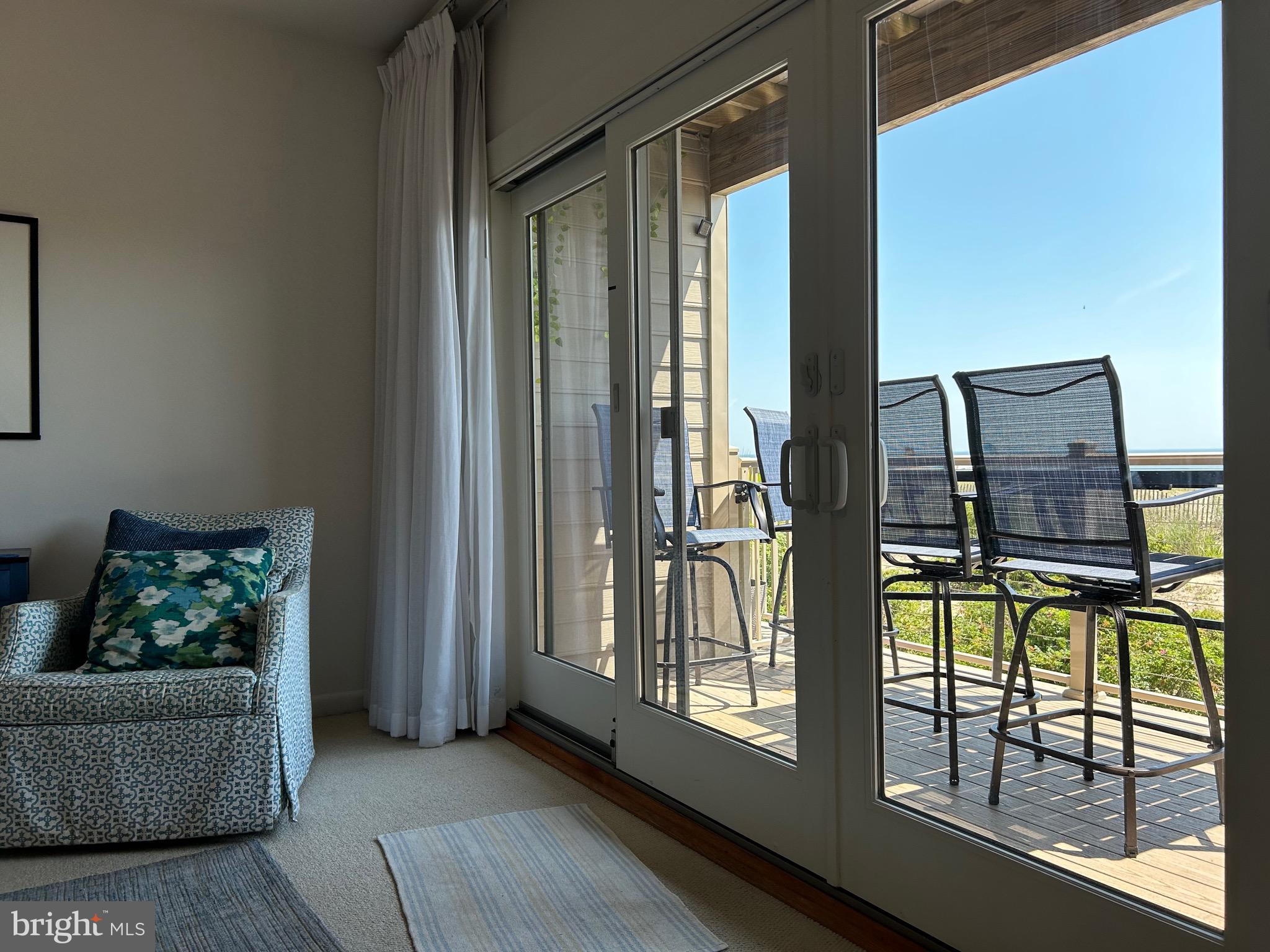 SEAWINDS - Residential