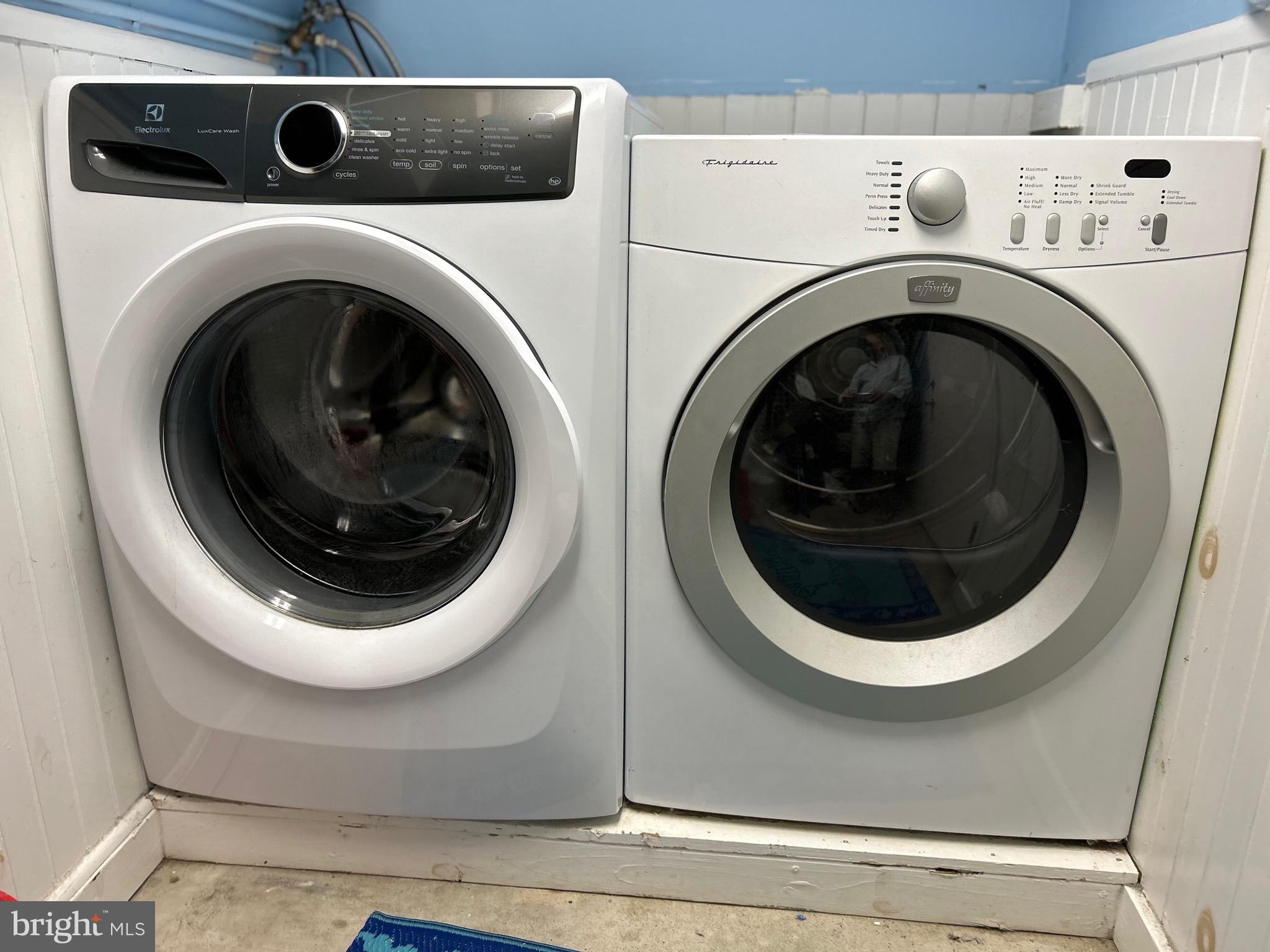 SEAWINDS - Residential