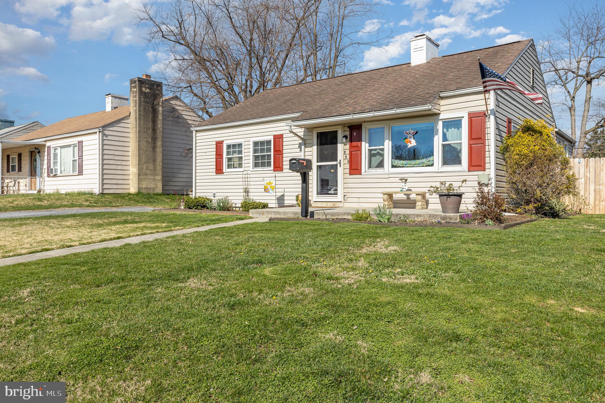 SIMPSON TERRACE - Residential