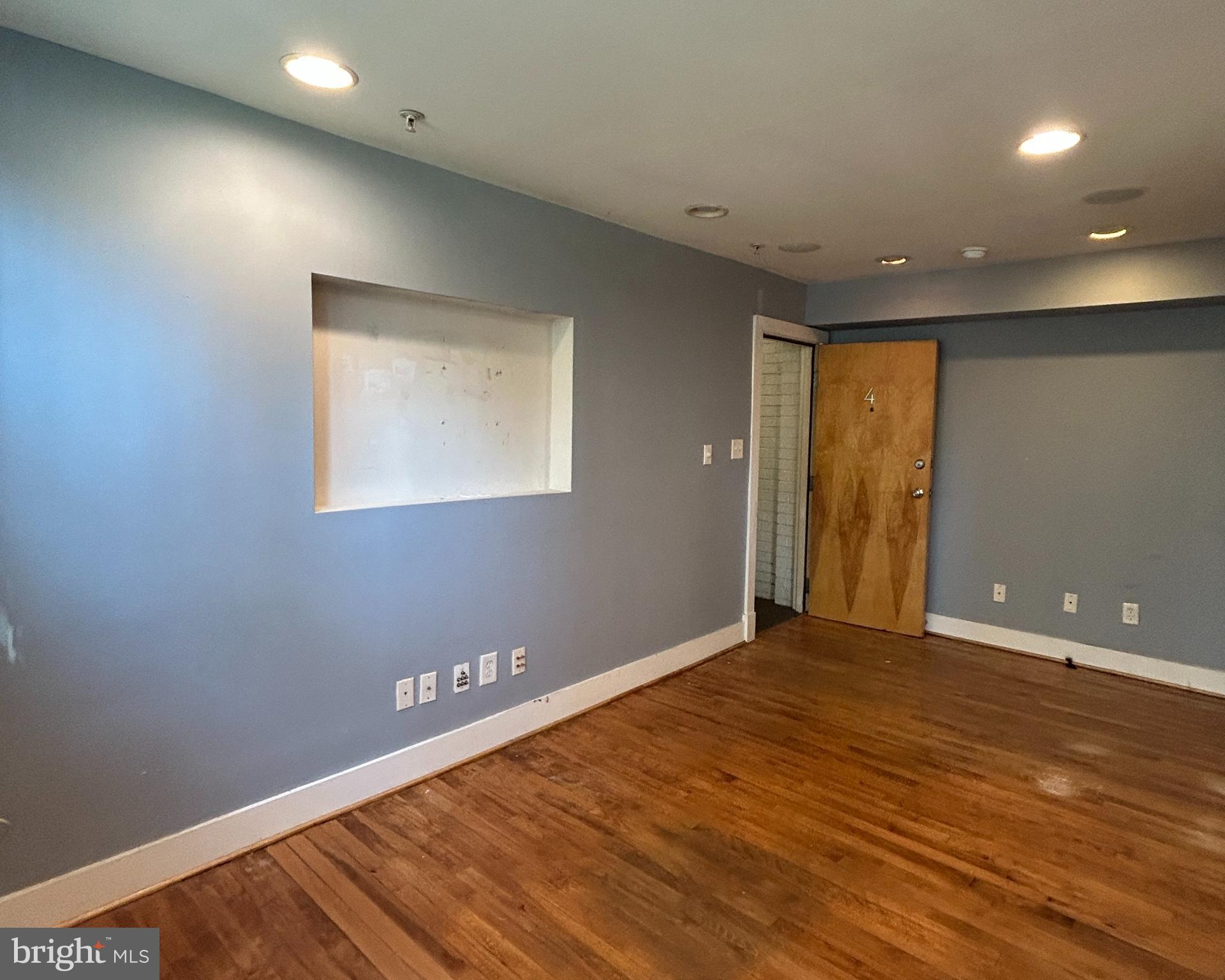 2608 SHERMAN AVENUE NW B-04