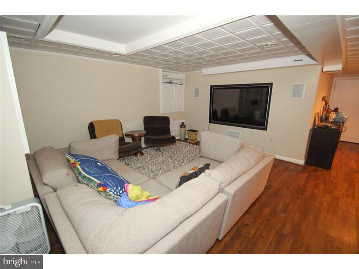 SOCIETY HILL - Residential