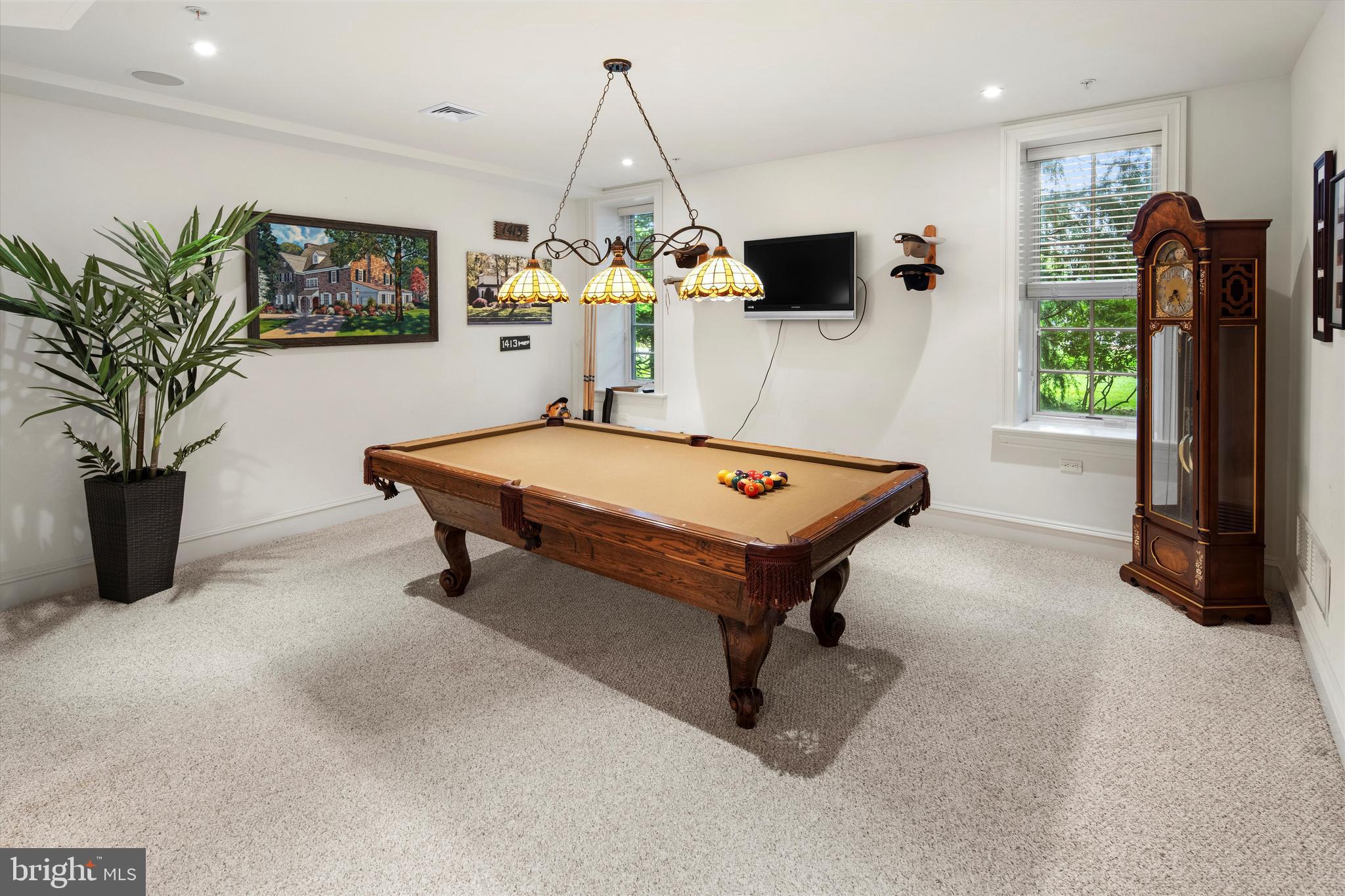 EVANS MEADOW - Residential