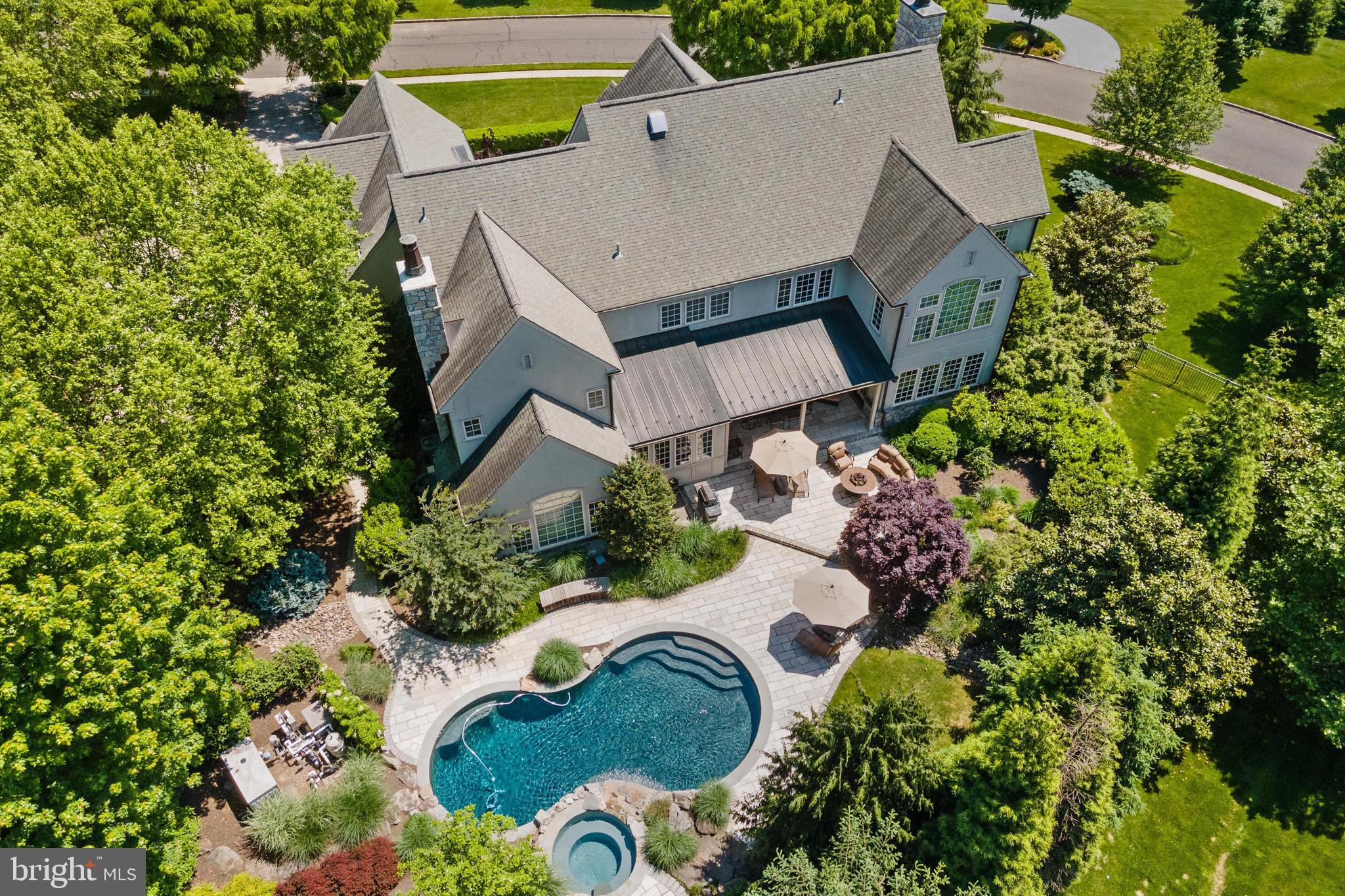EVANS MEADOW - Residential