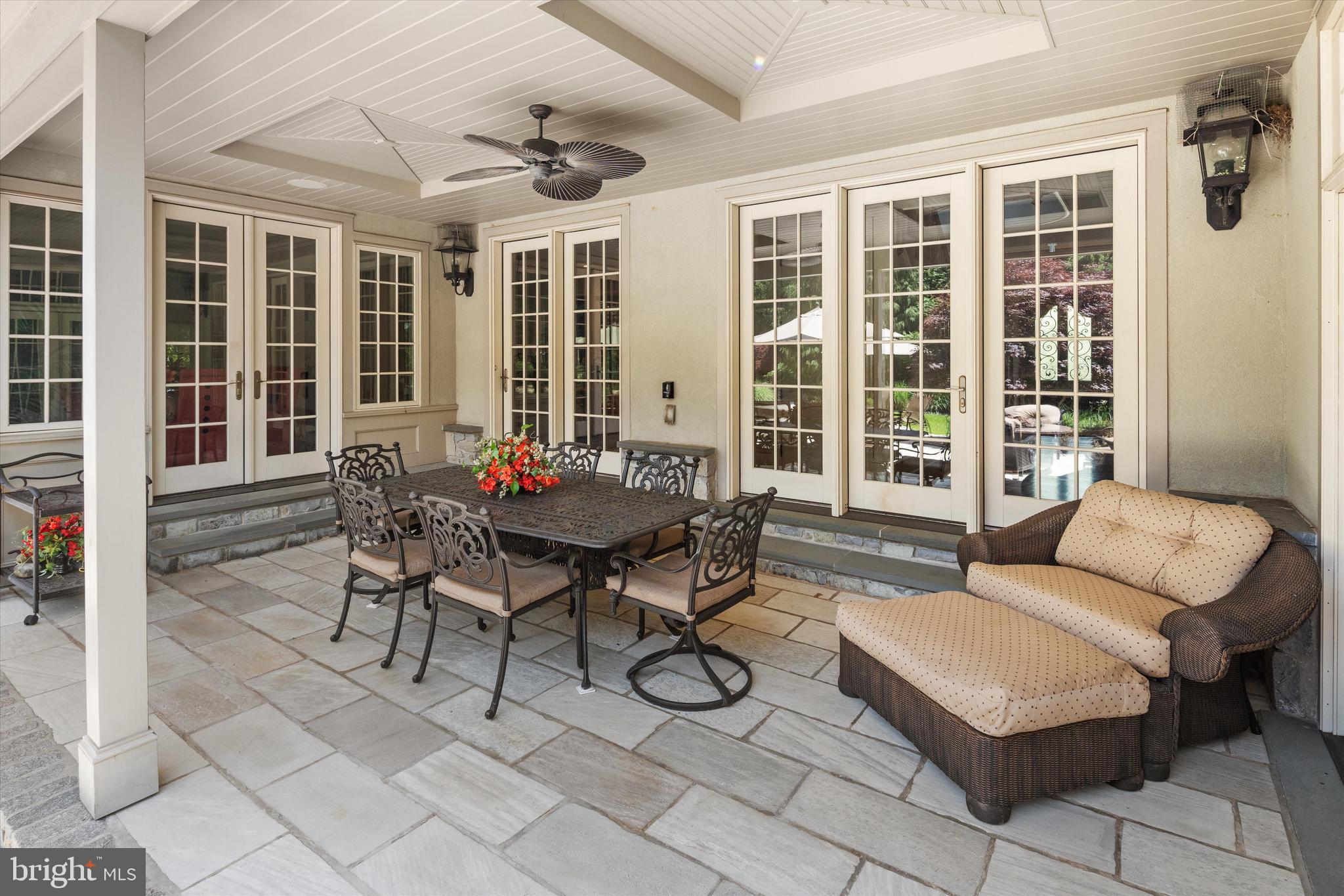 EVANS MEADOW - Residential