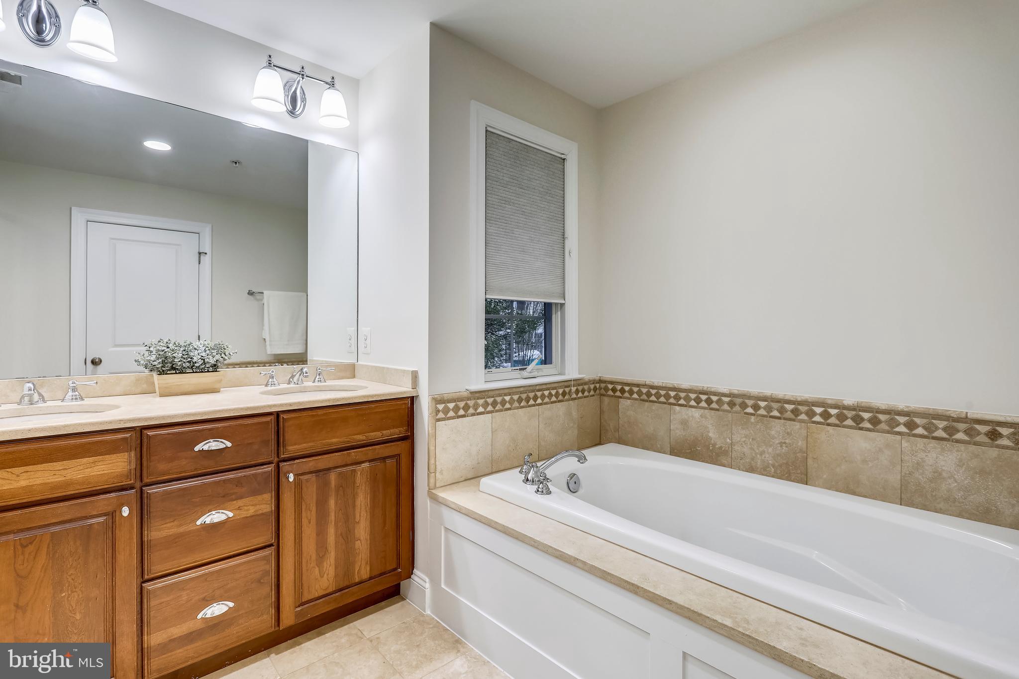 BROOKDALE - Residential