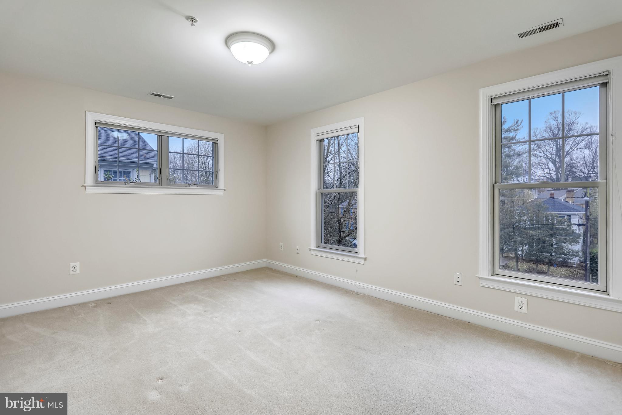 BROOKDALE - Residential