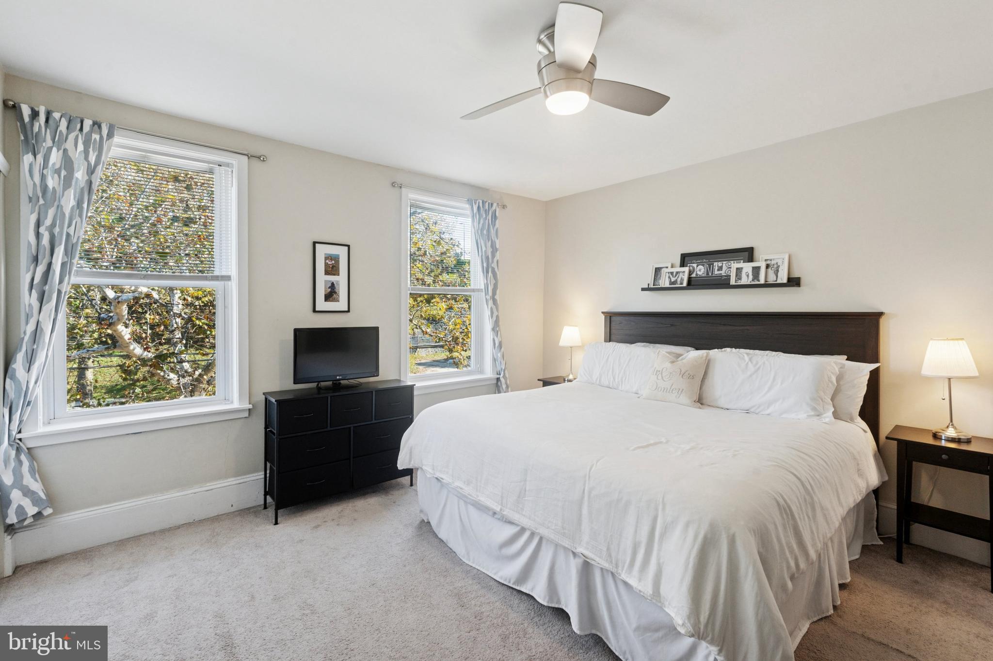 EAST FALLS - Residential