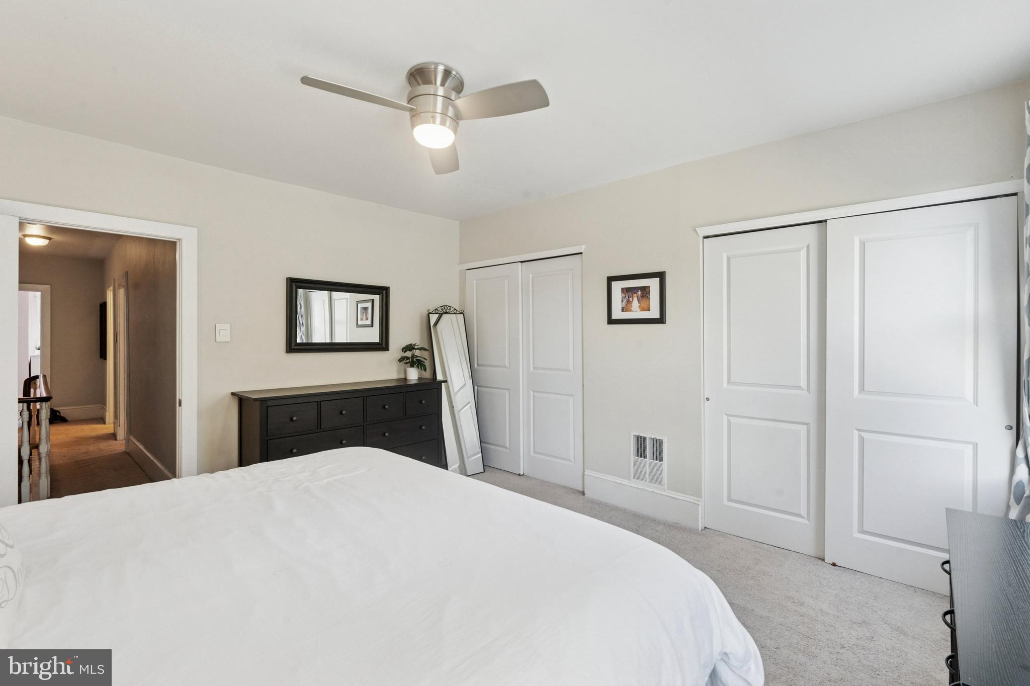 EAST FALLS - Residential