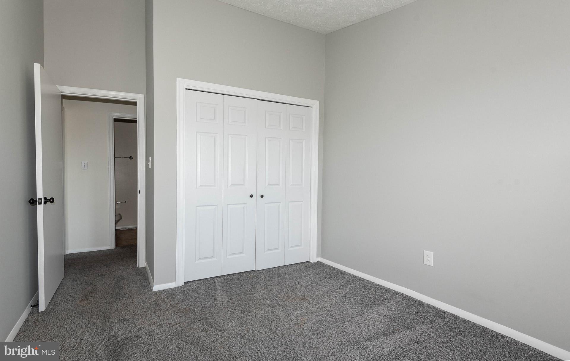 CHESTERFIELD - Residential