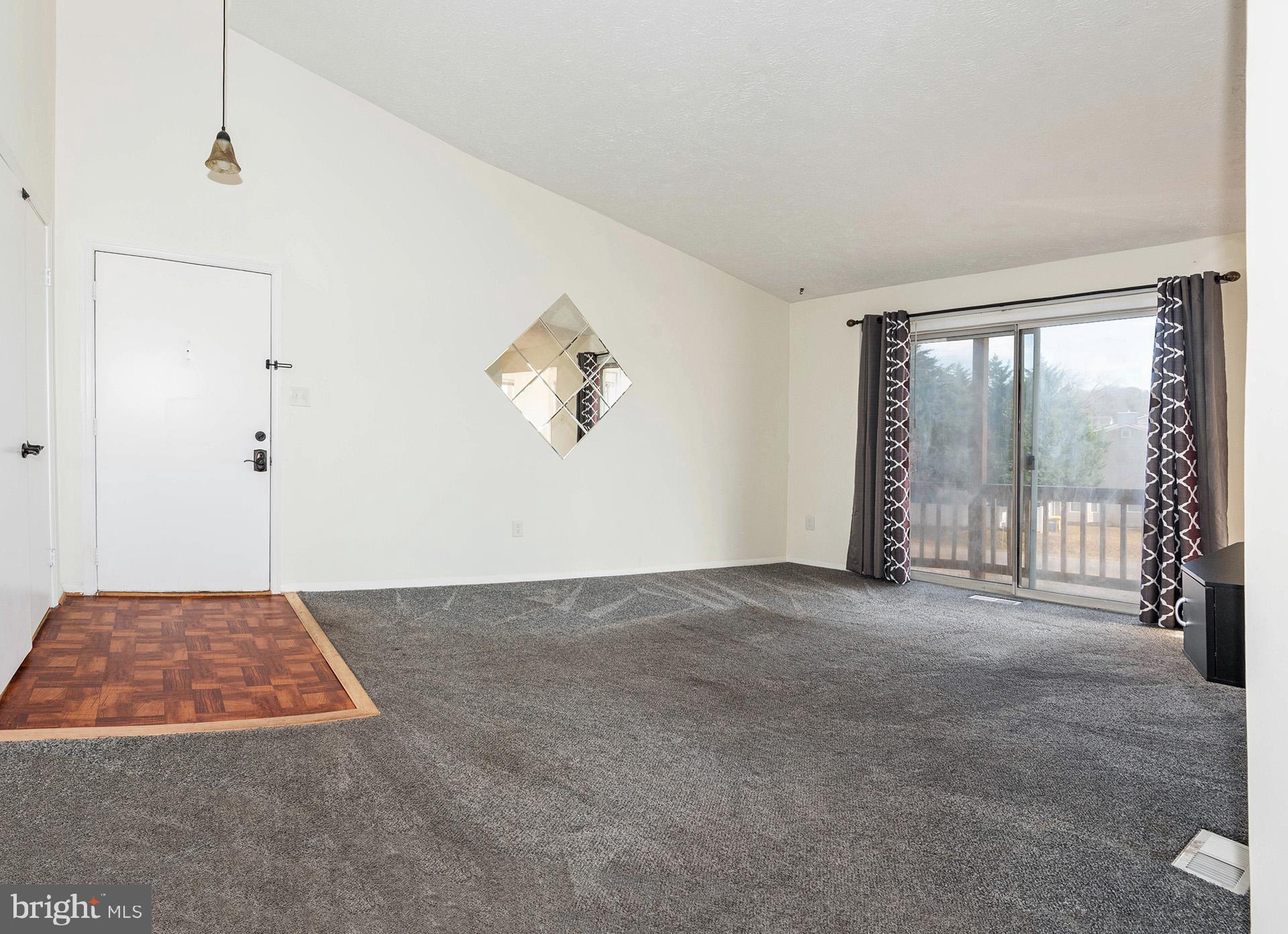 CHESTERFIELD - Residential