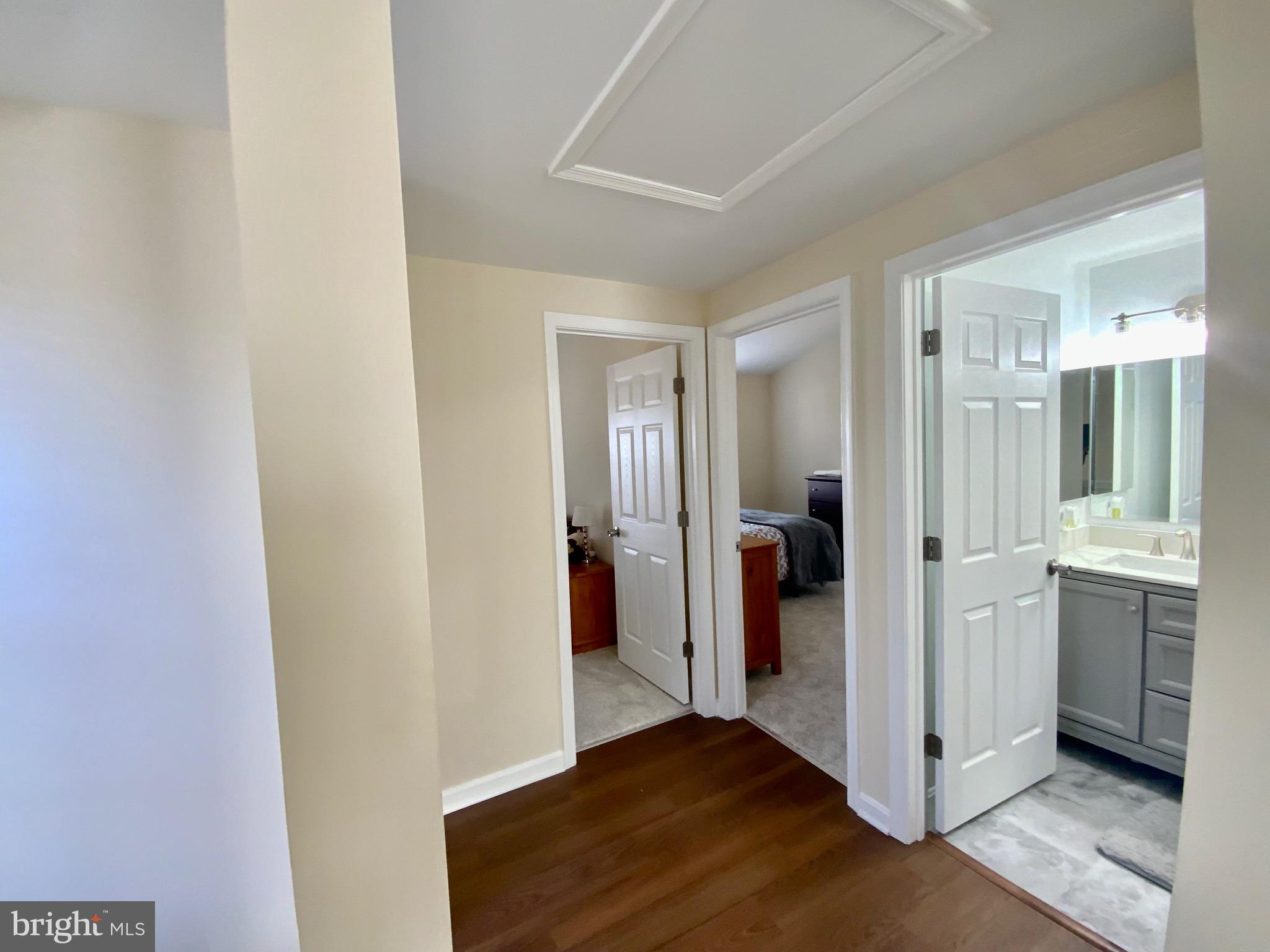 OVERLOOK - Residential