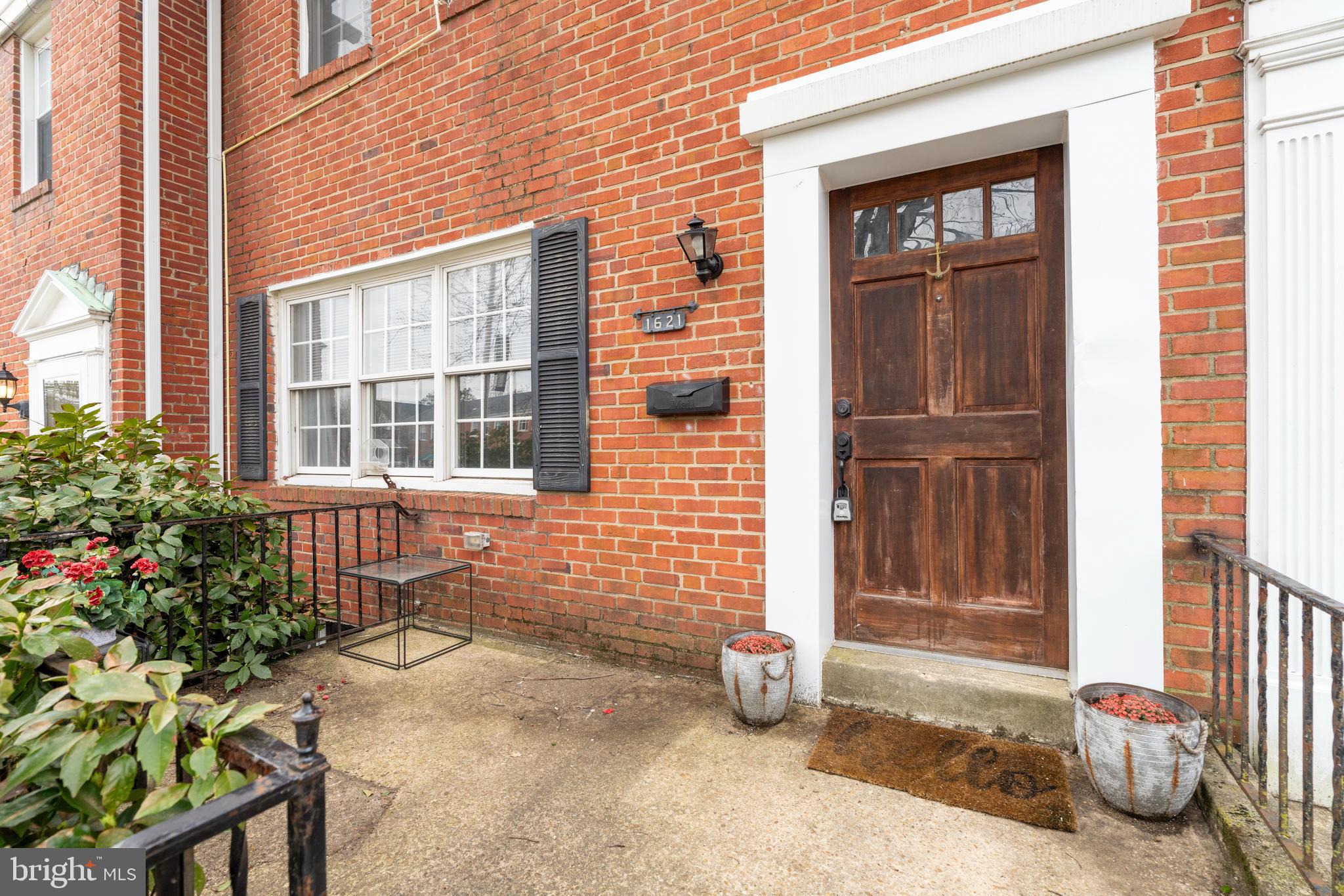 1621 GLEN KEITH BOULEVARD