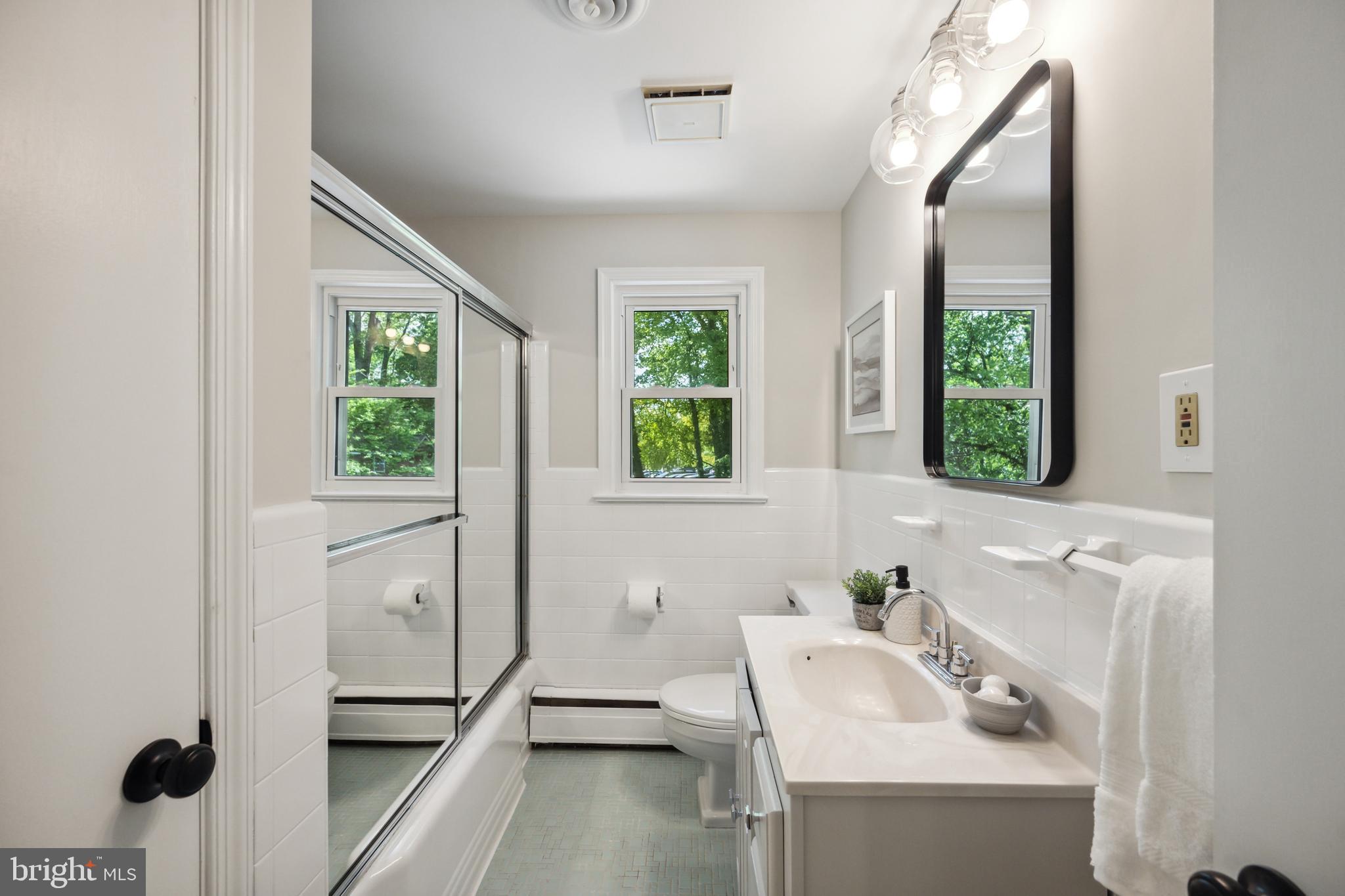 GREEN ACRES - Residential