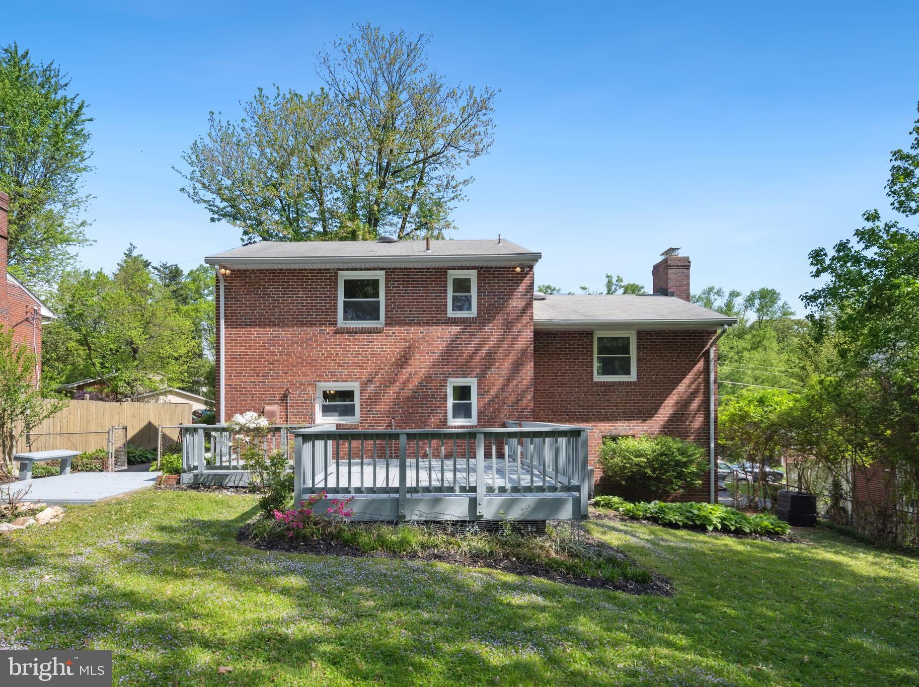 GREEN ACRES - Residential