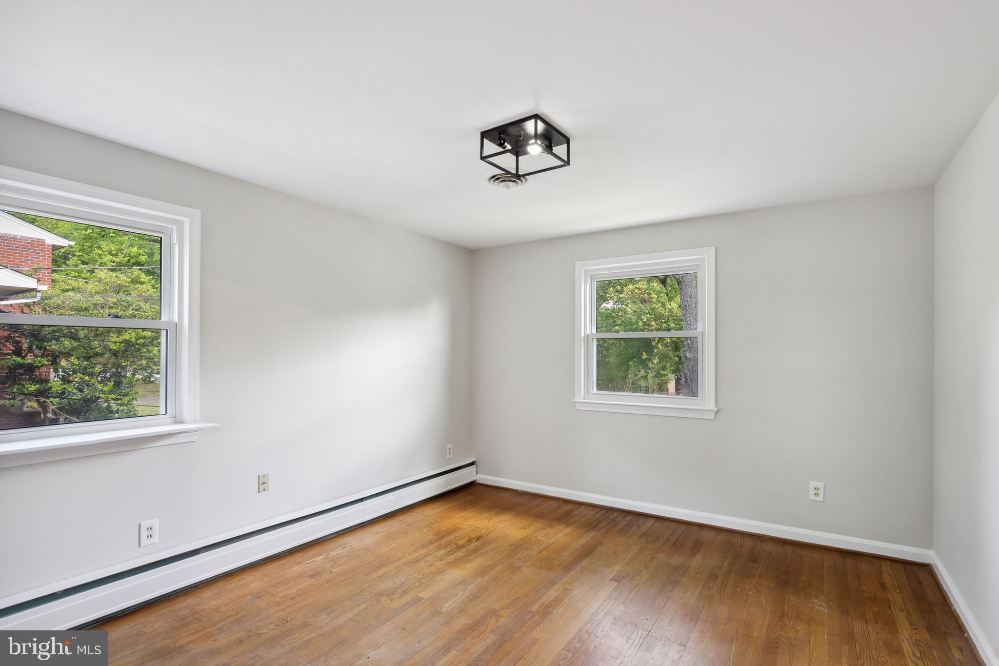 GREEN ACRES - Residential