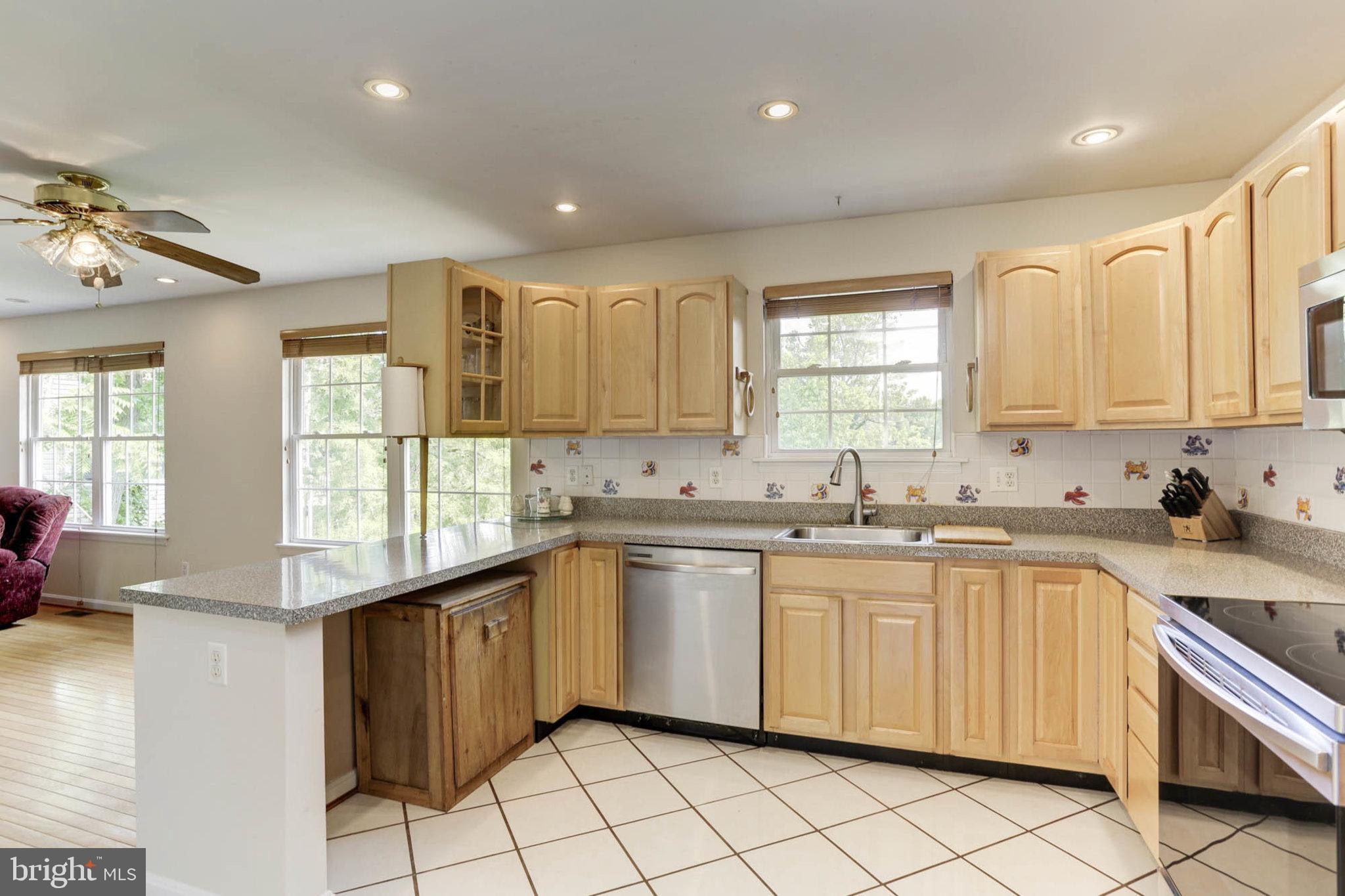 SILVER SANDS - Residential