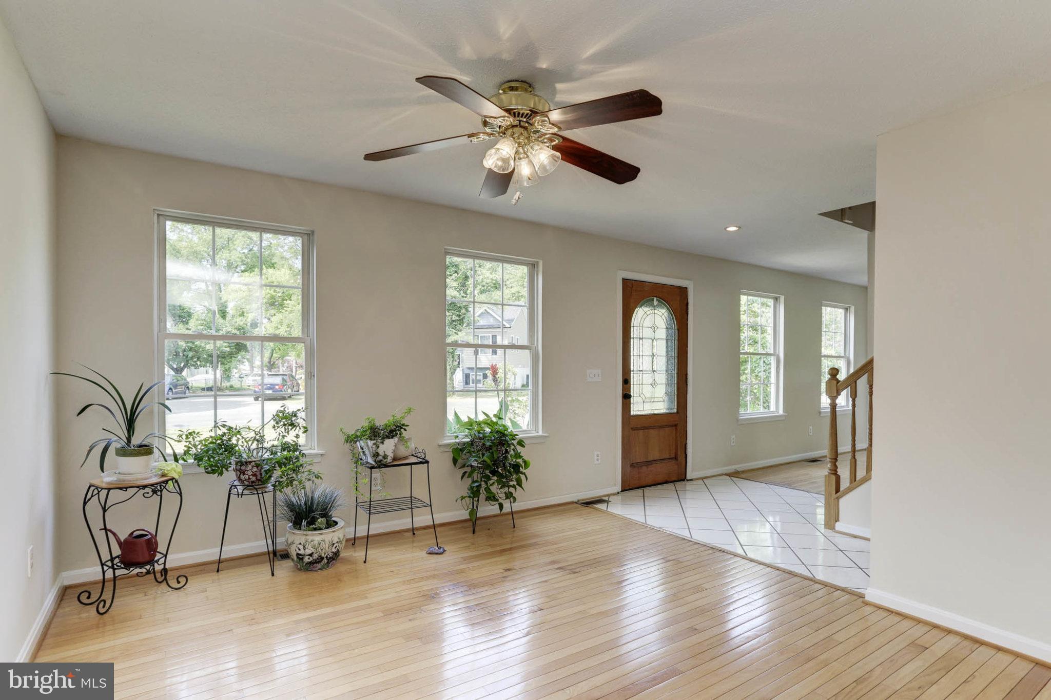 SILVER SANDS - Residential