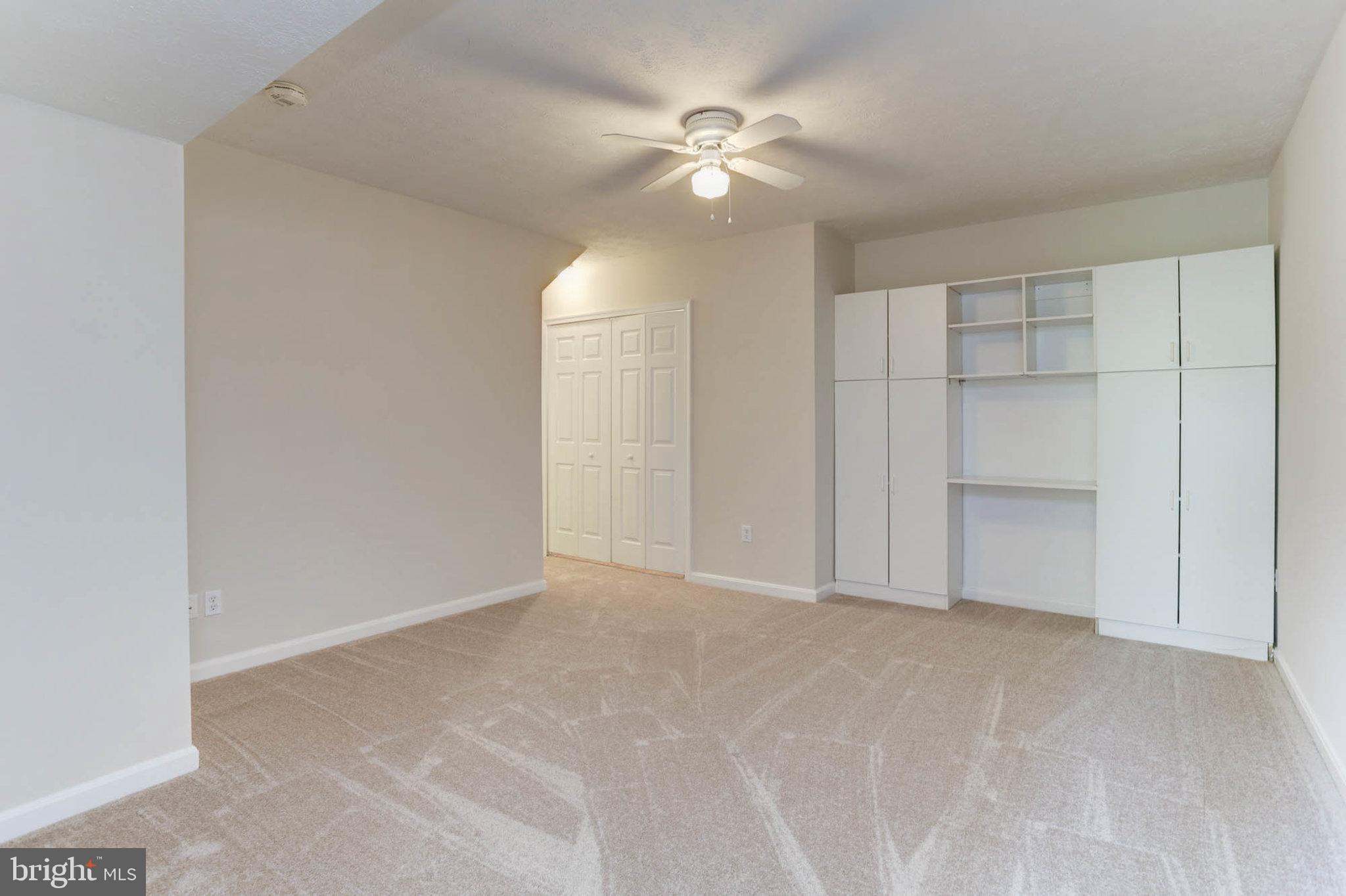 SILVER SANDS - Residential