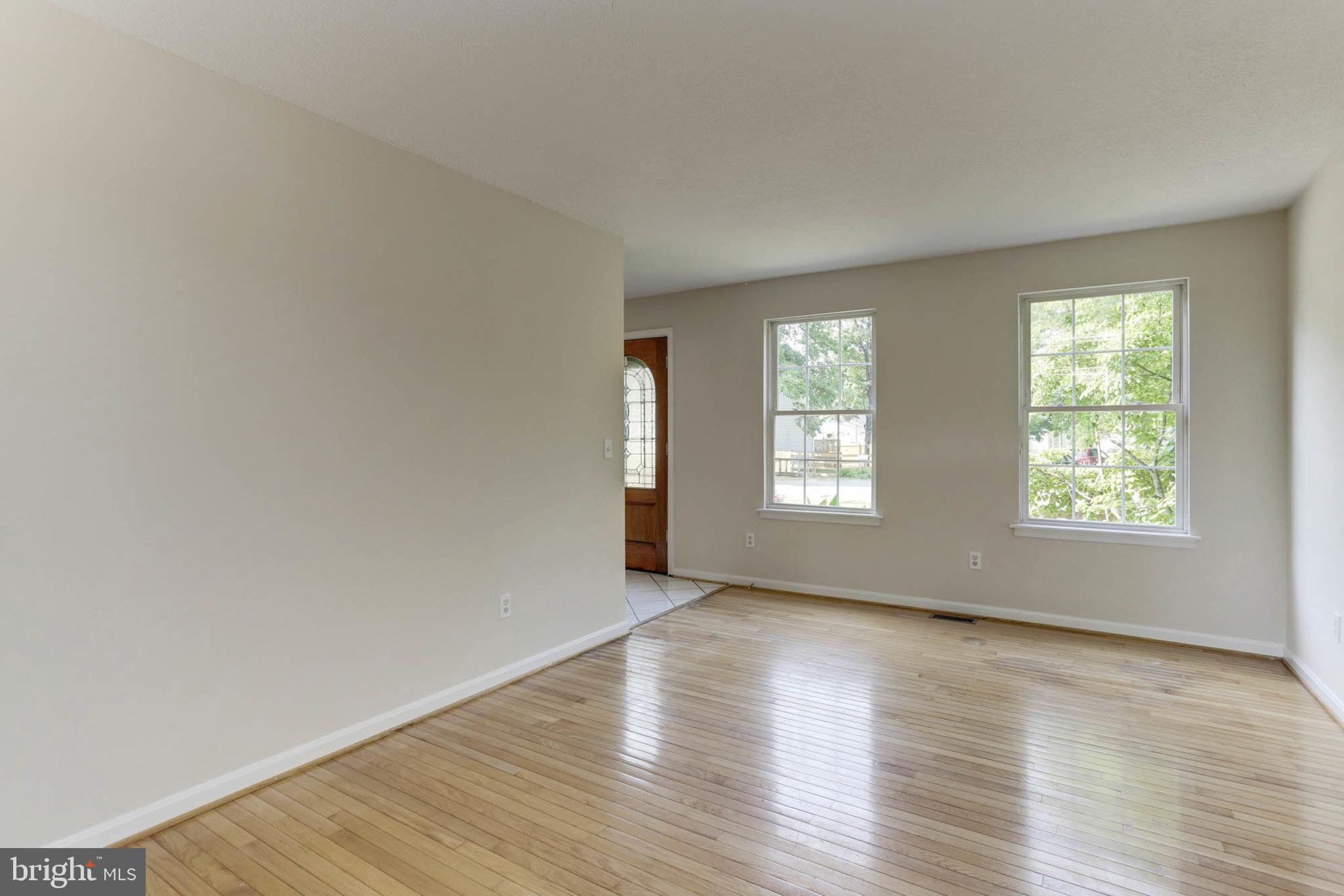 SILVER SANDS - Residential