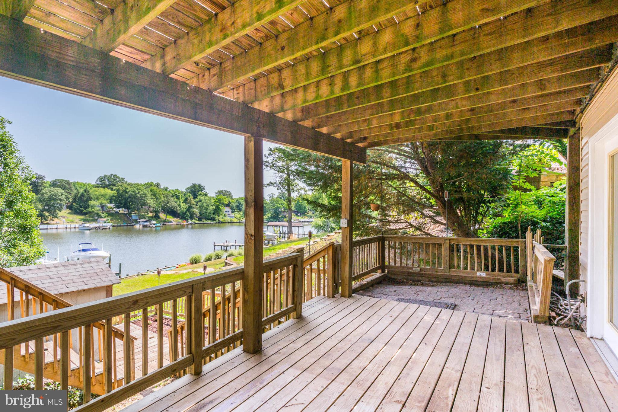 SILVER SANDS - Residential