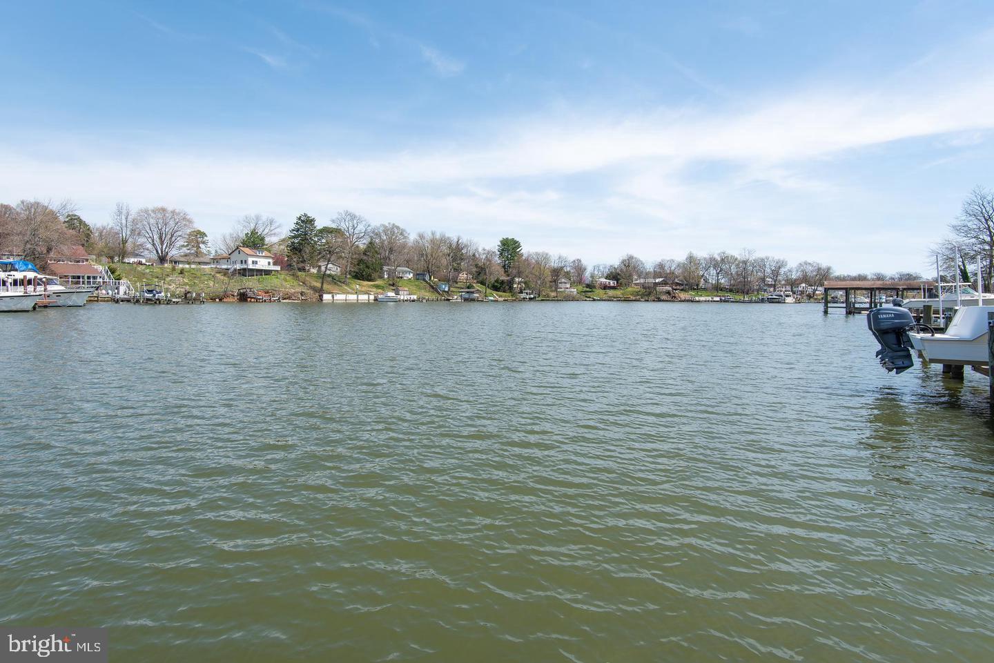 SILVER SANDS - Residential