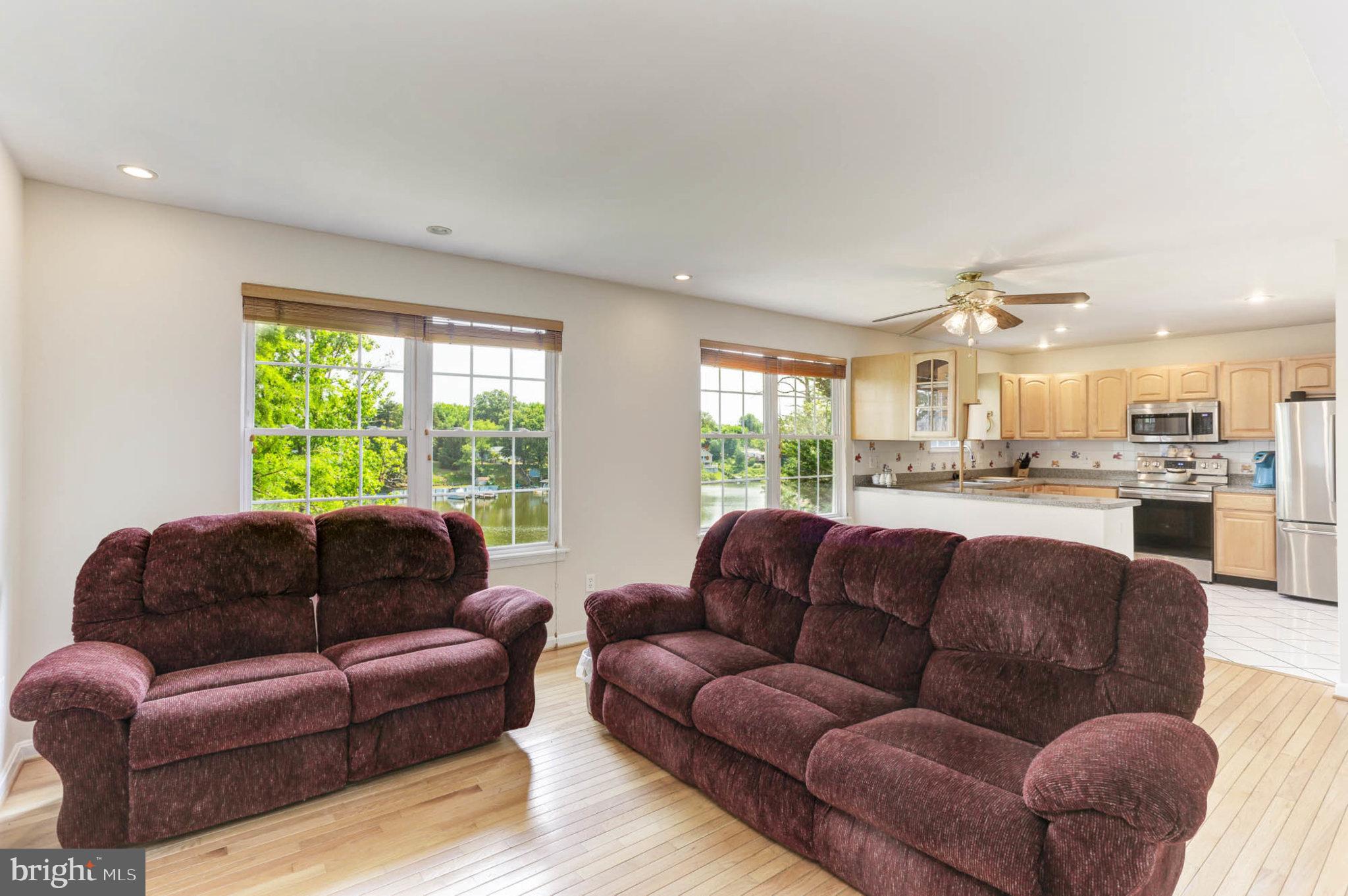 SILVER SANDS - Residential