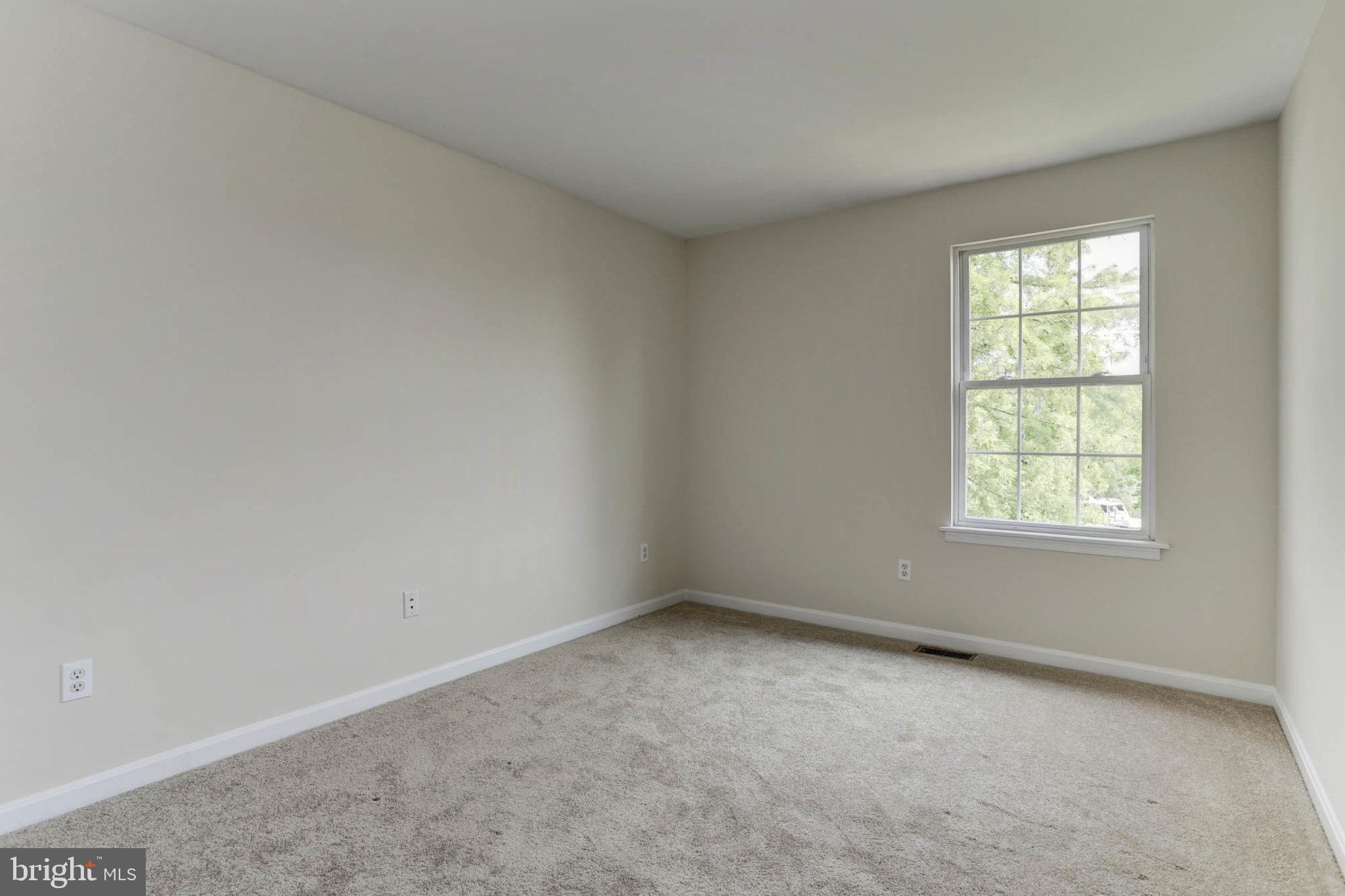 SILVER SANDS - Residential