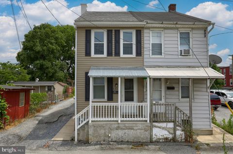 Photo of 335 AVENUE G, COLUMBIA, PA 17512 (MLS # PALA2036600)