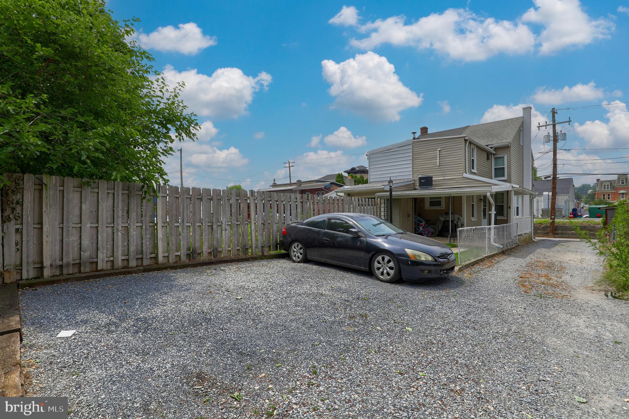 COLUMBIA BOROUGH - Residential