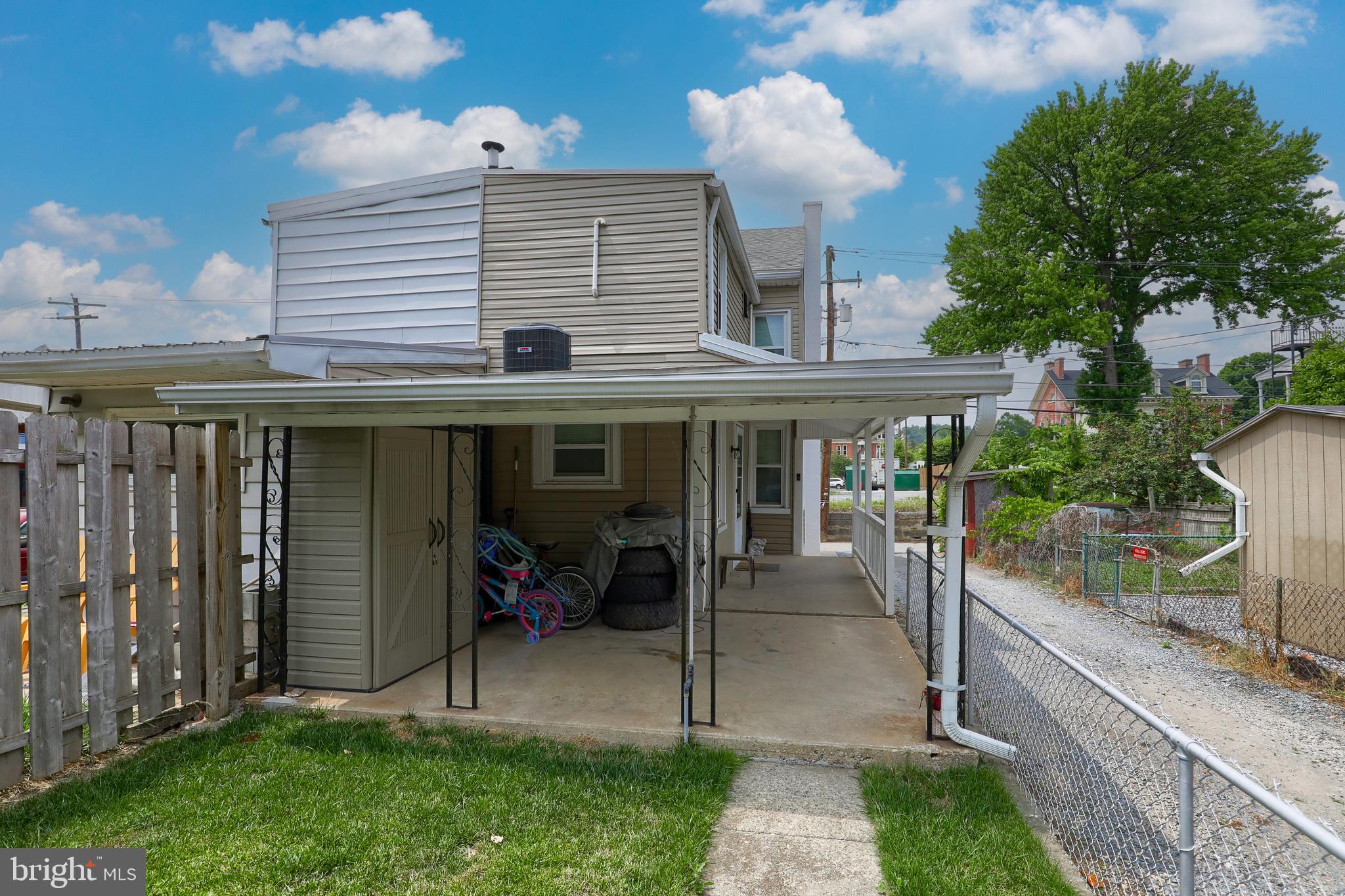 COLUMBIA BOROUGH - Residential
