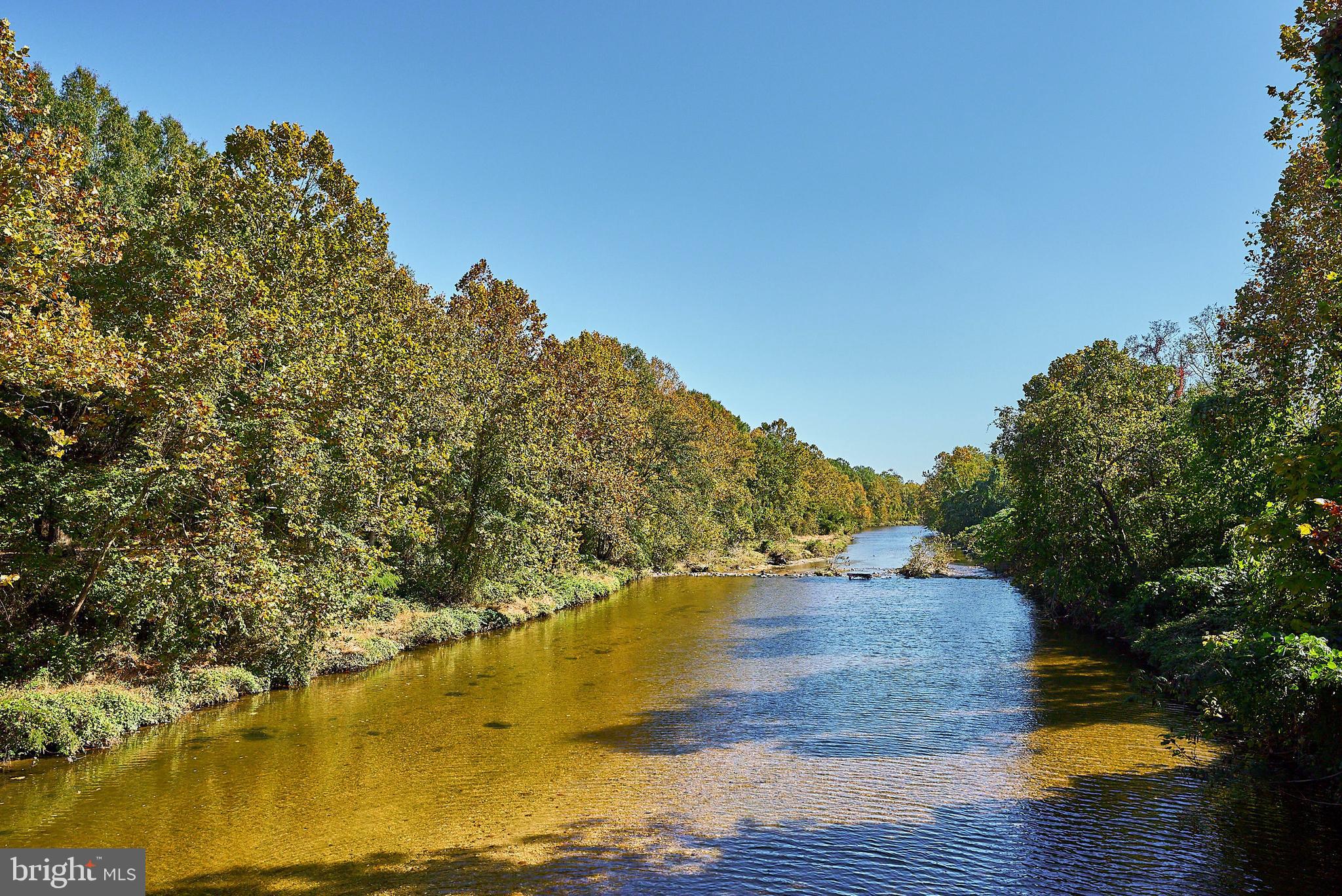 PAVILION ON THE PARK - Residential Lease