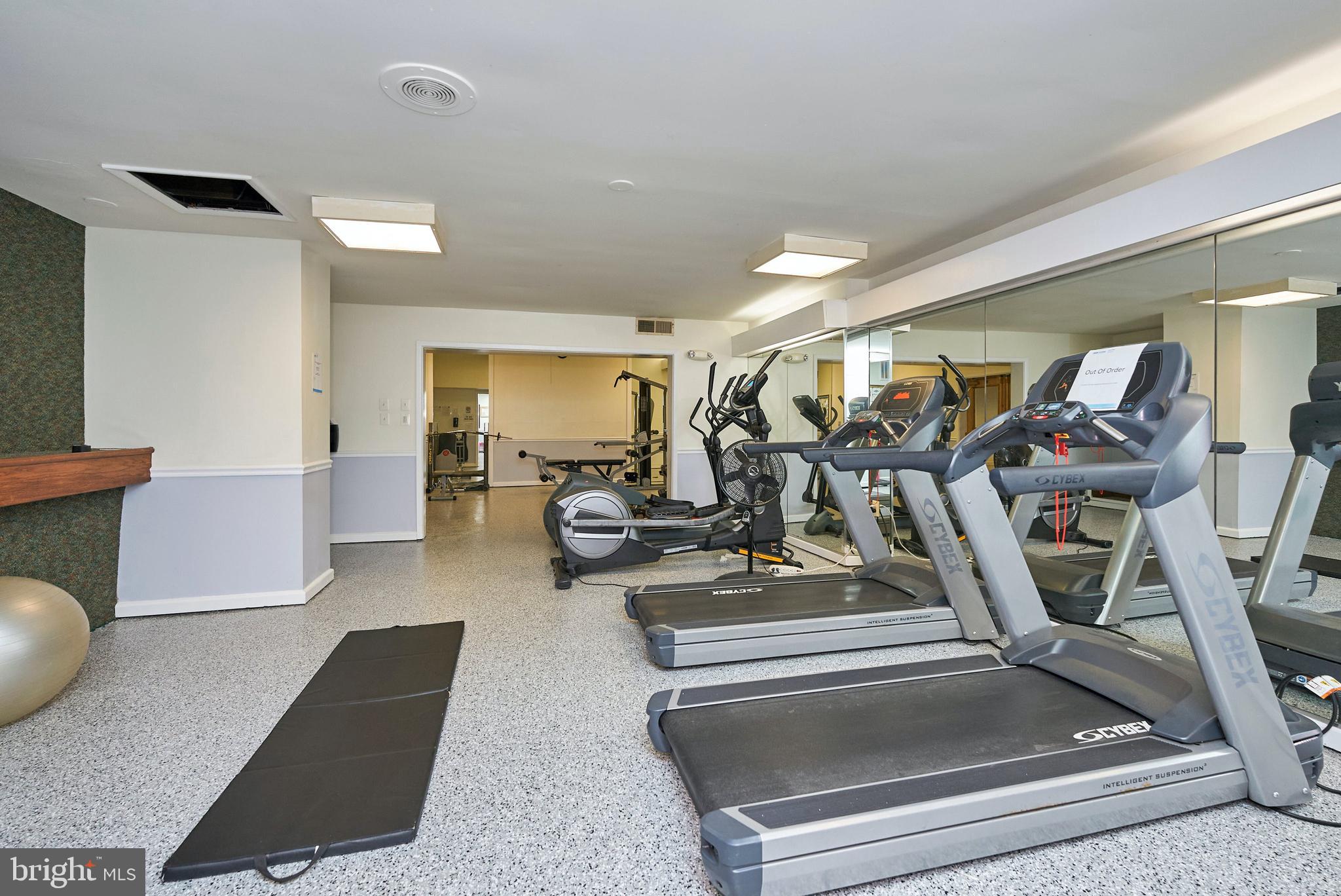 PAVILION ON THE PARK - Residential Lease