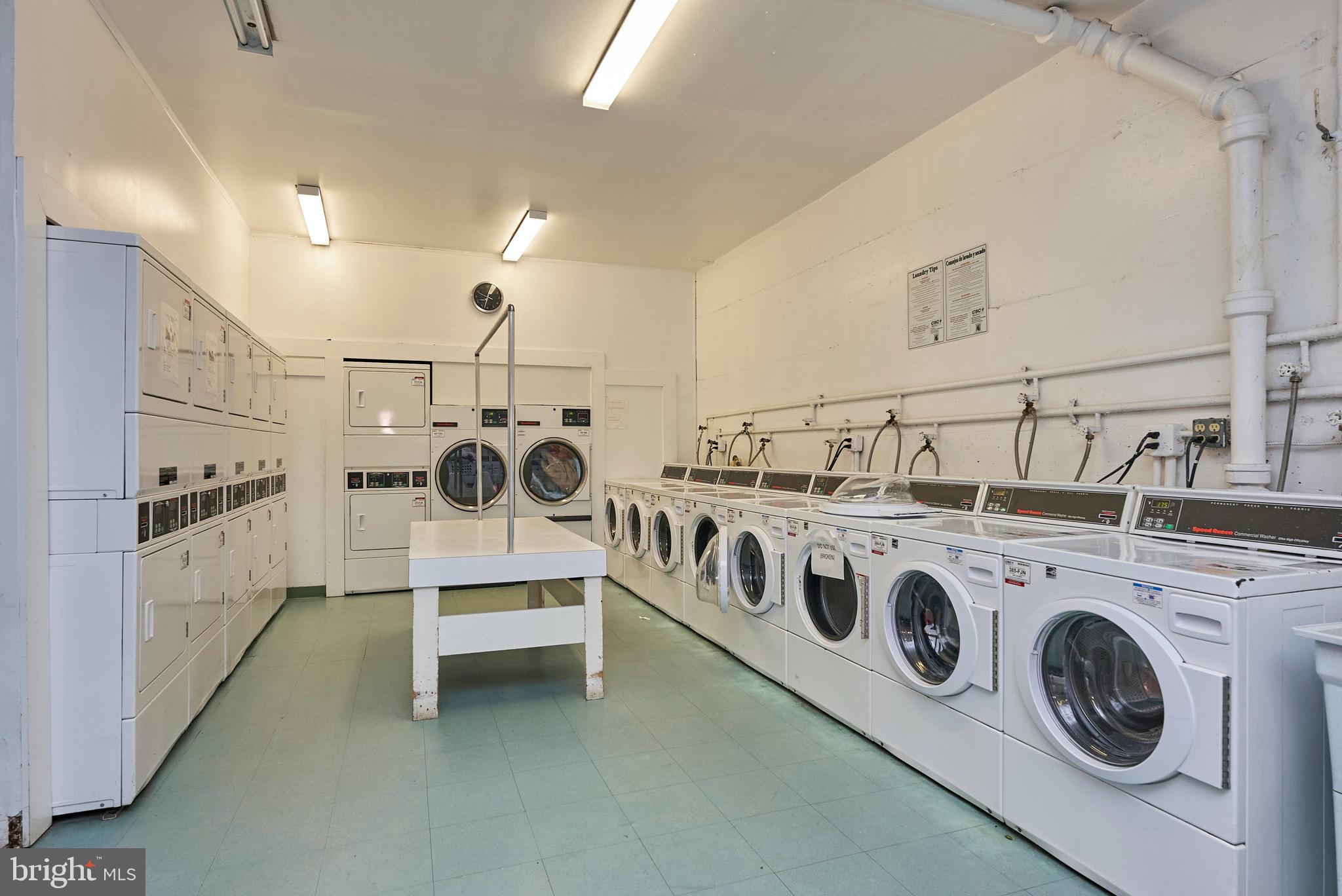 PAVILION ON THE PARK - Residential Lease