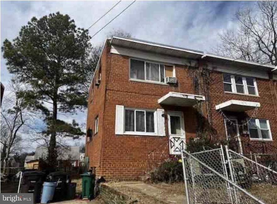 Good opportunity for a home in popular neighborhood close to DC. Less than a mile walk to West Hyattsville Metro. Home needs work and will need renovation loan or cash buyer.