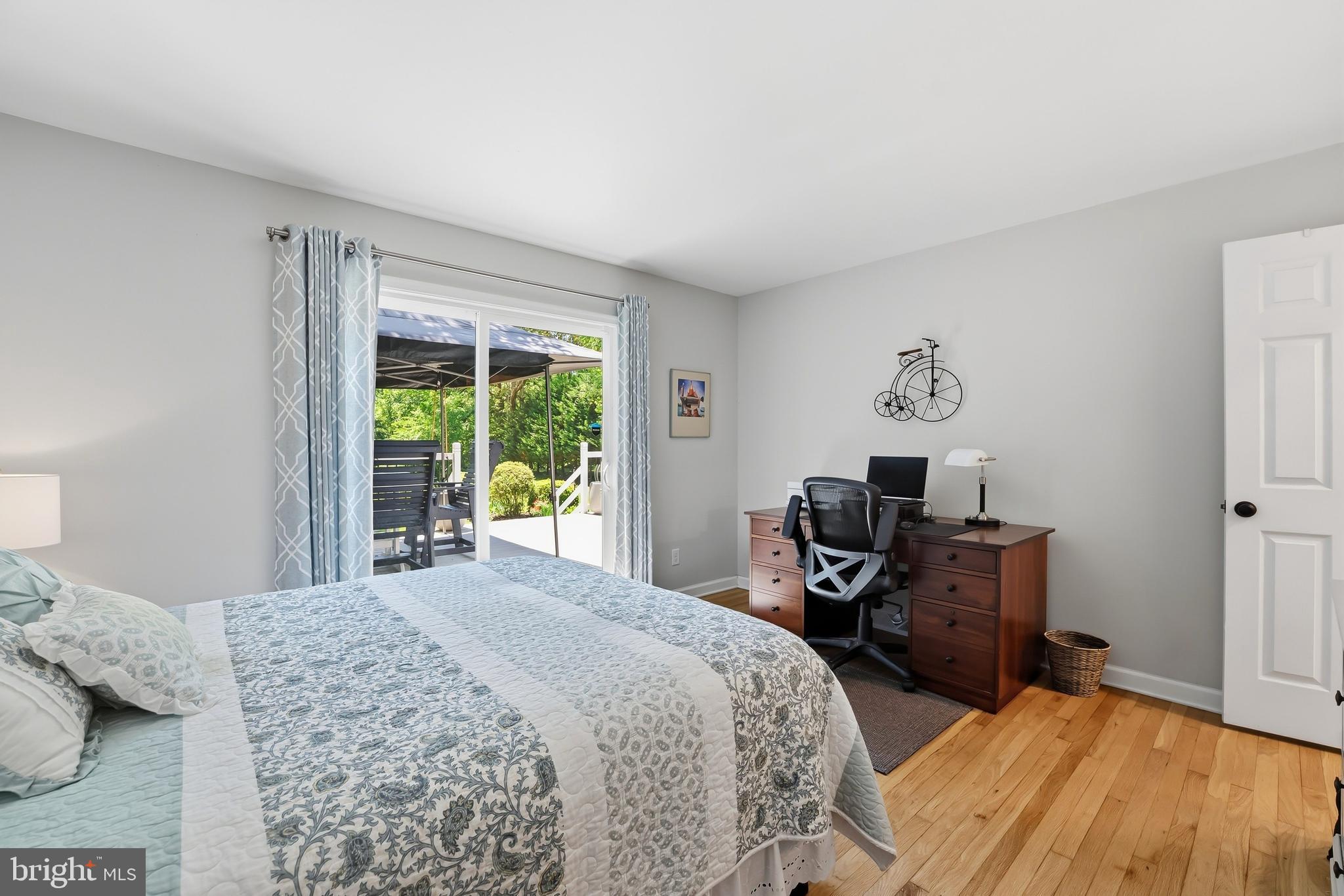 RIVERS EDGE - Residential