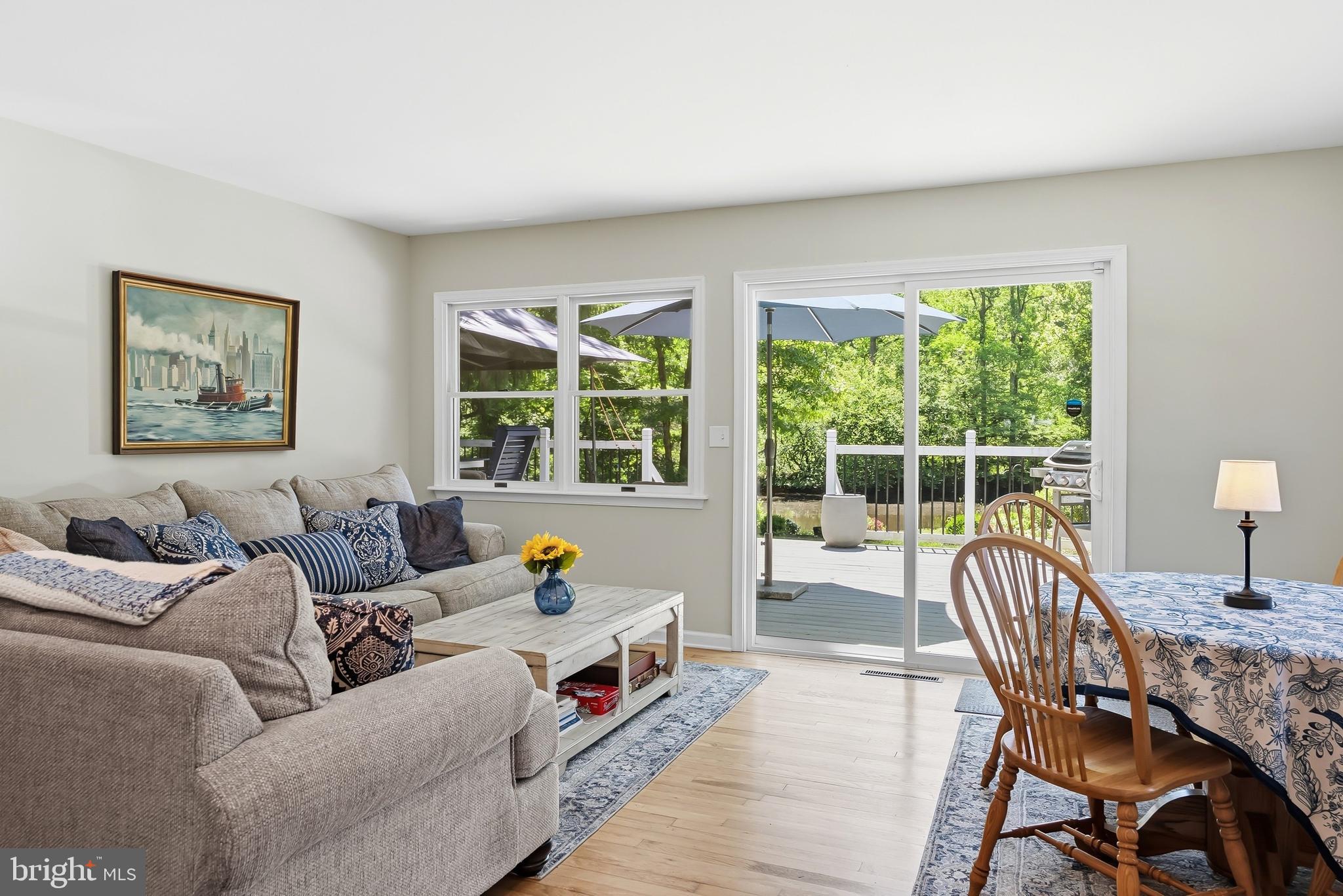RIVERS EDGE - Residential