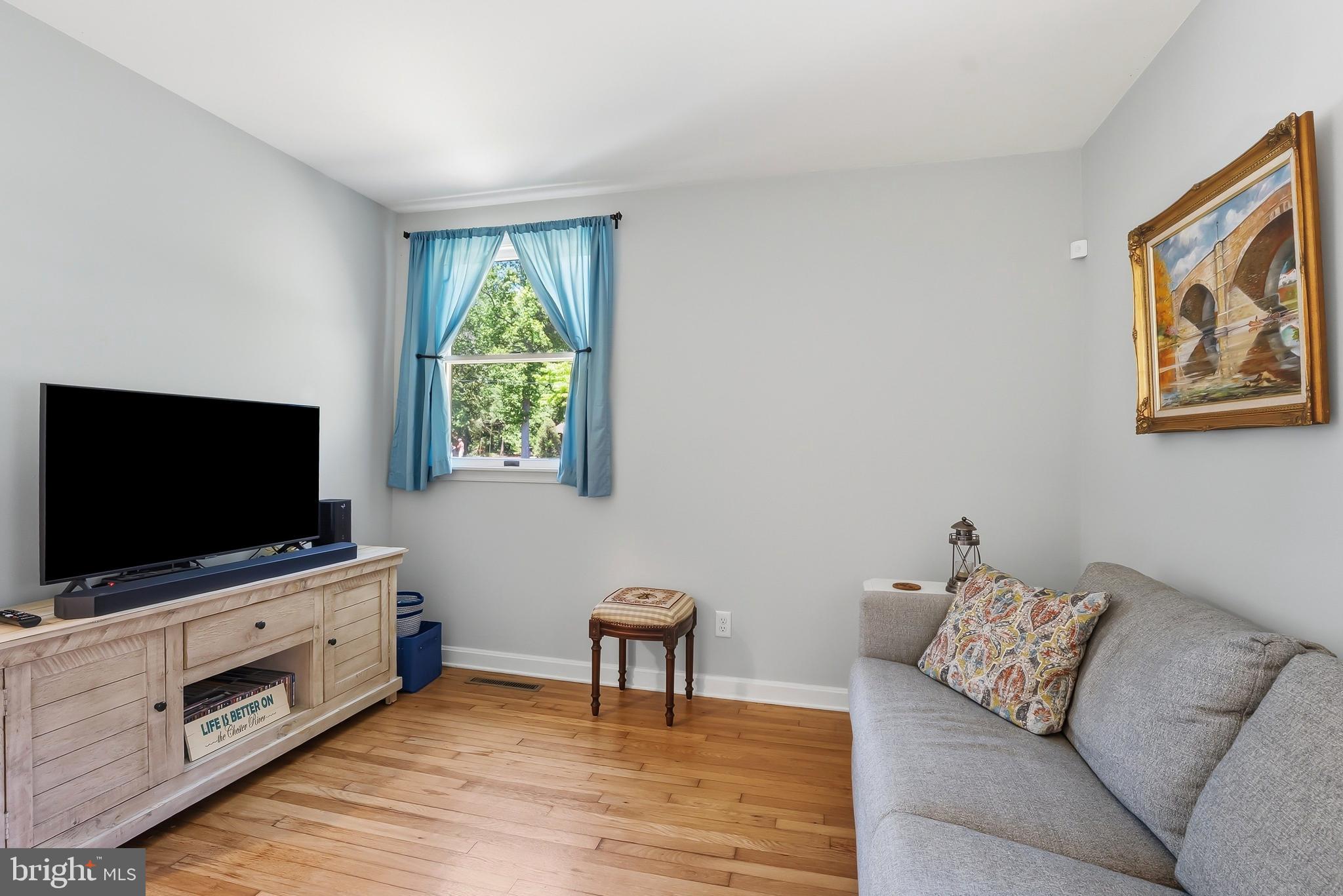 RIVERS EDGE - Residential