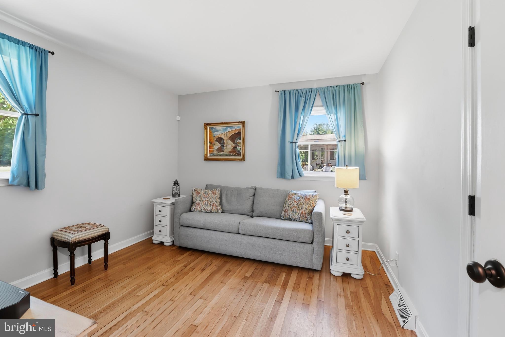 RIVERS EDGE - Residential