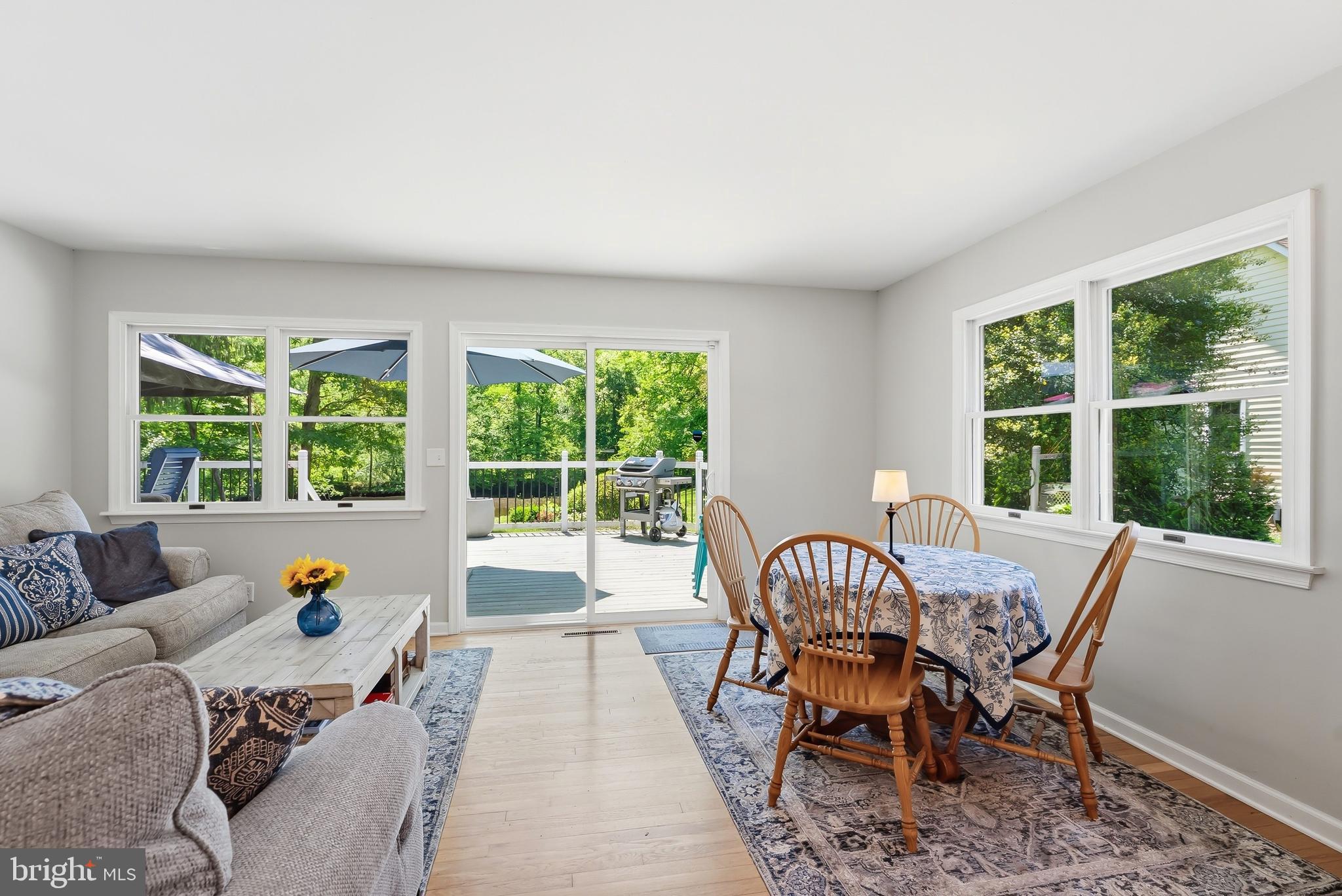 RIVERS EDGE - Residential