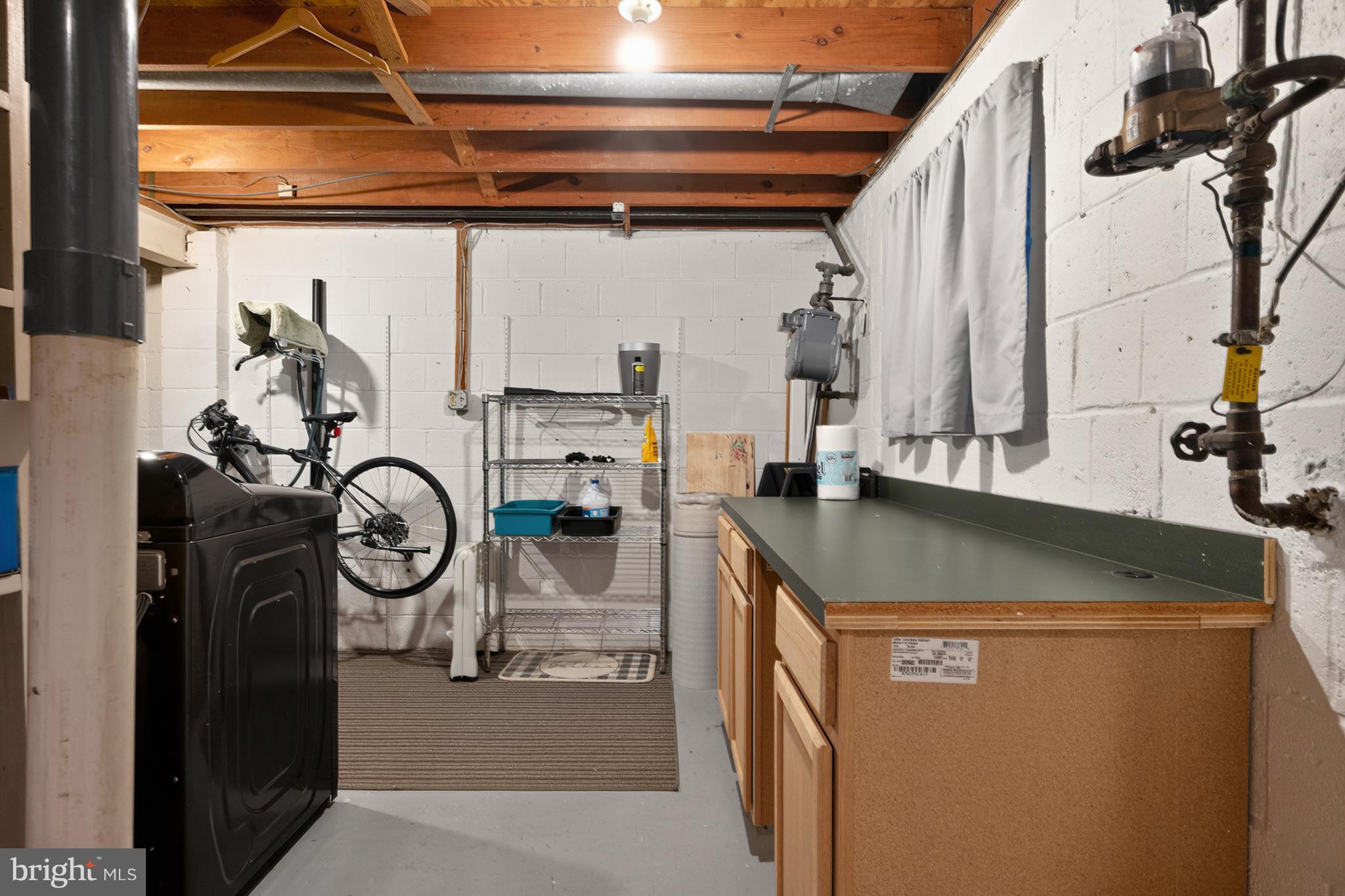 LAKEPOINTE - Residential