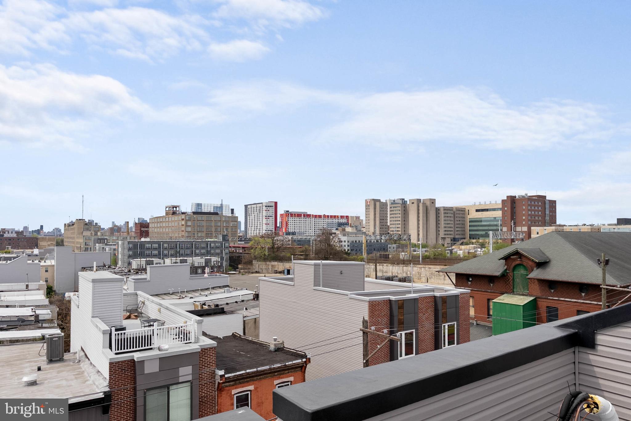 NORRIS SQUARE - Residential Lease