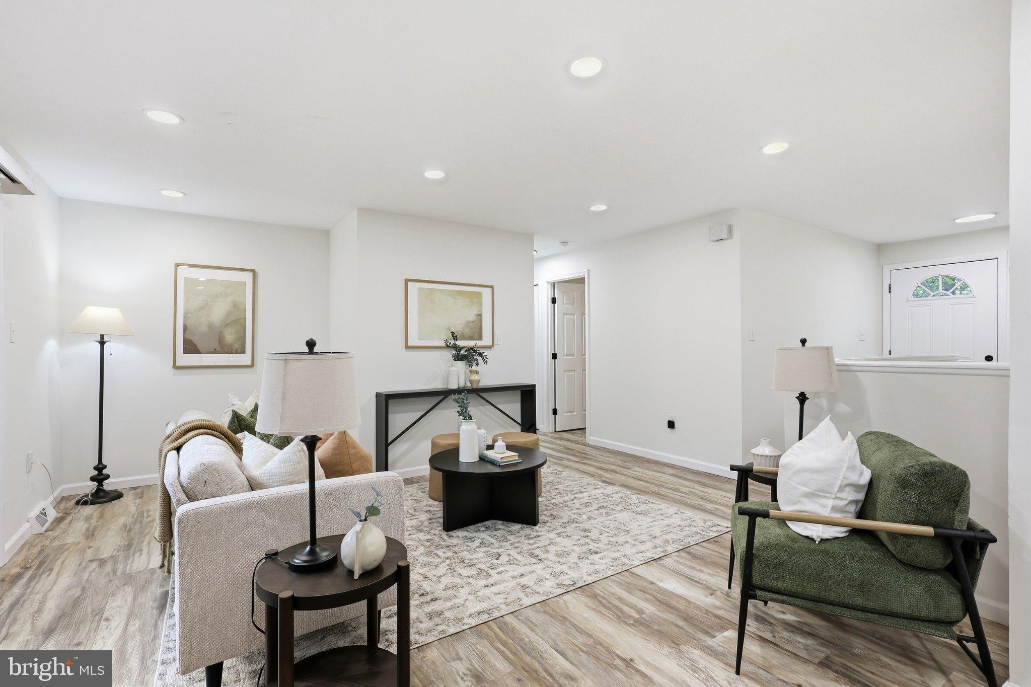 11586 RED LEAF COURT