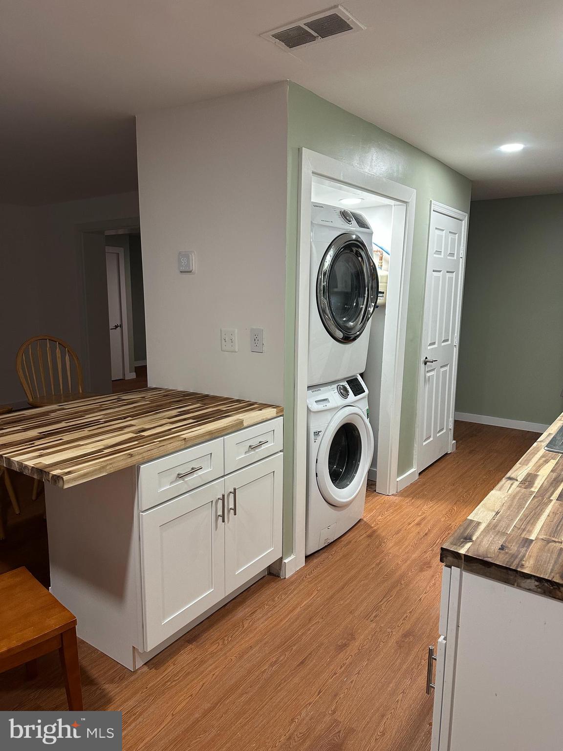 NEW HAMPSHIRE ESTATES - Residential