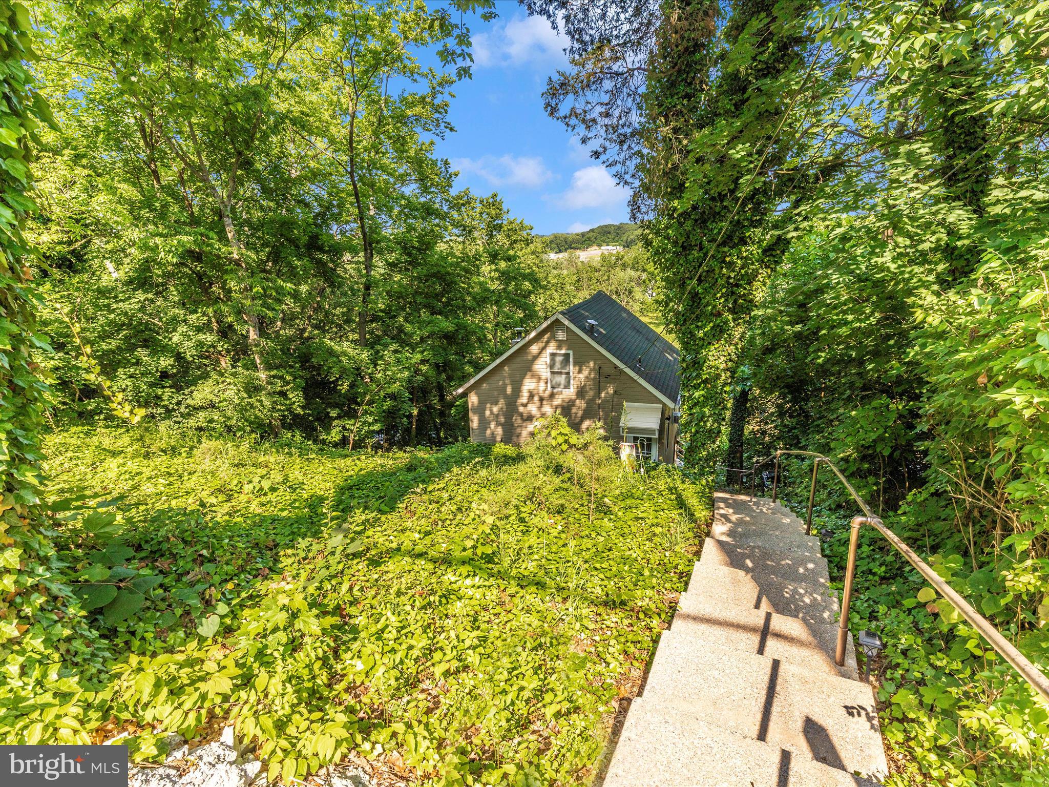 CLEAR SPRING - Residential