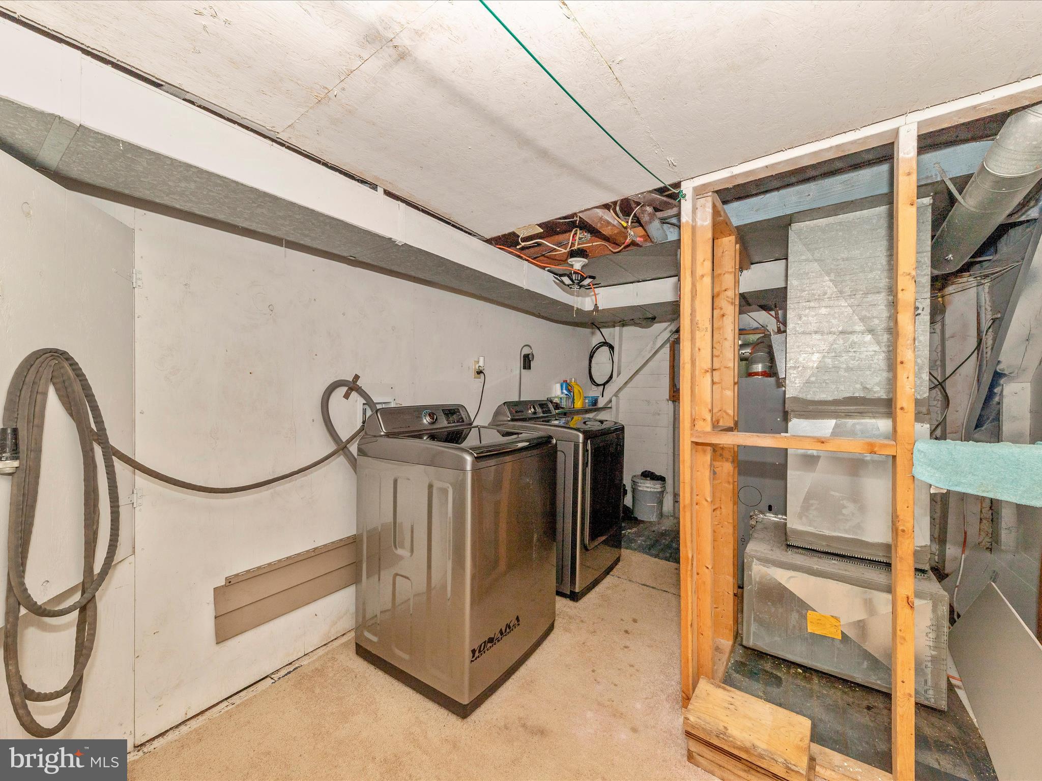 CLEAR SPRING - Residential