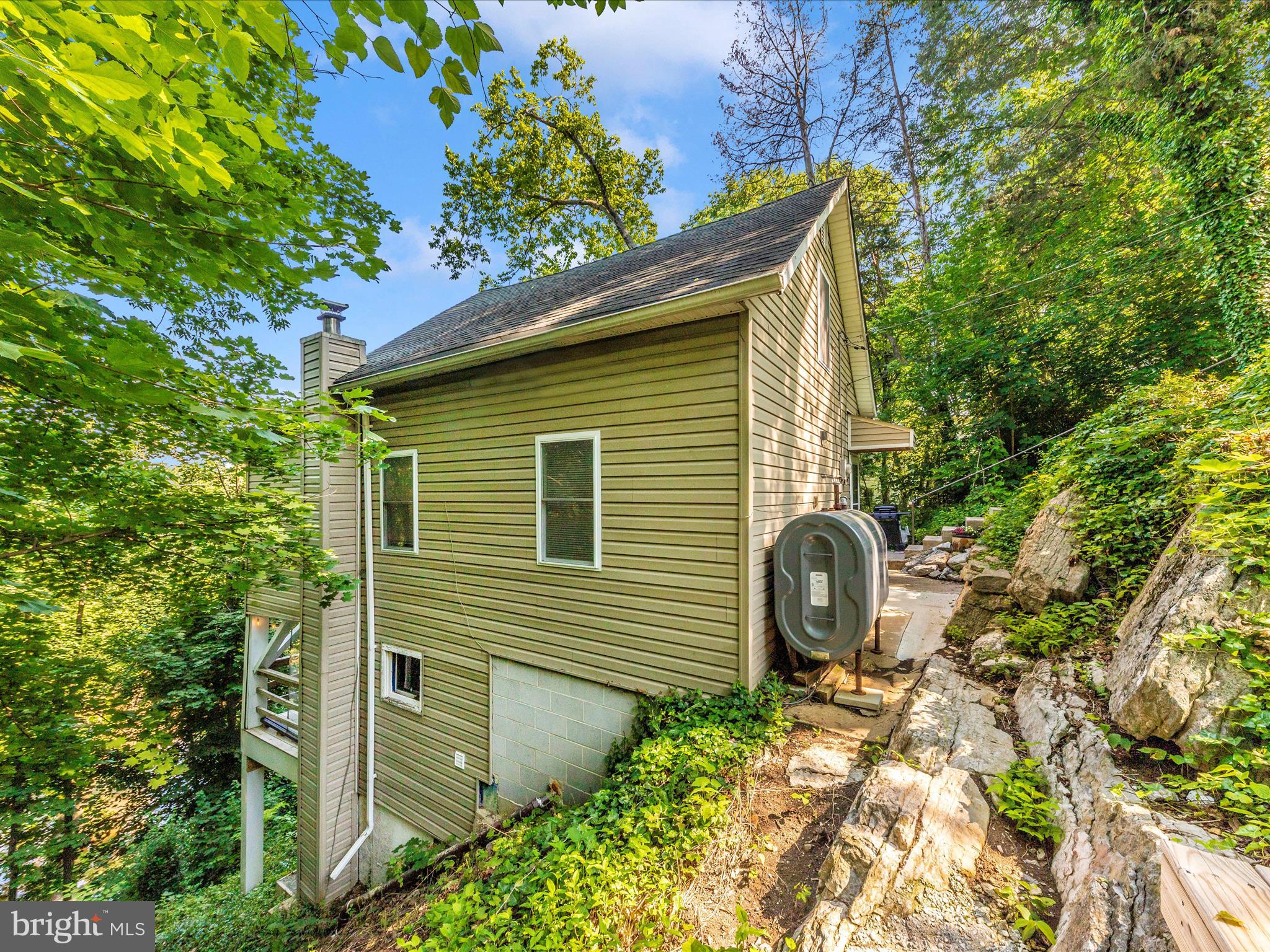 CLEAR SPRING - Residential