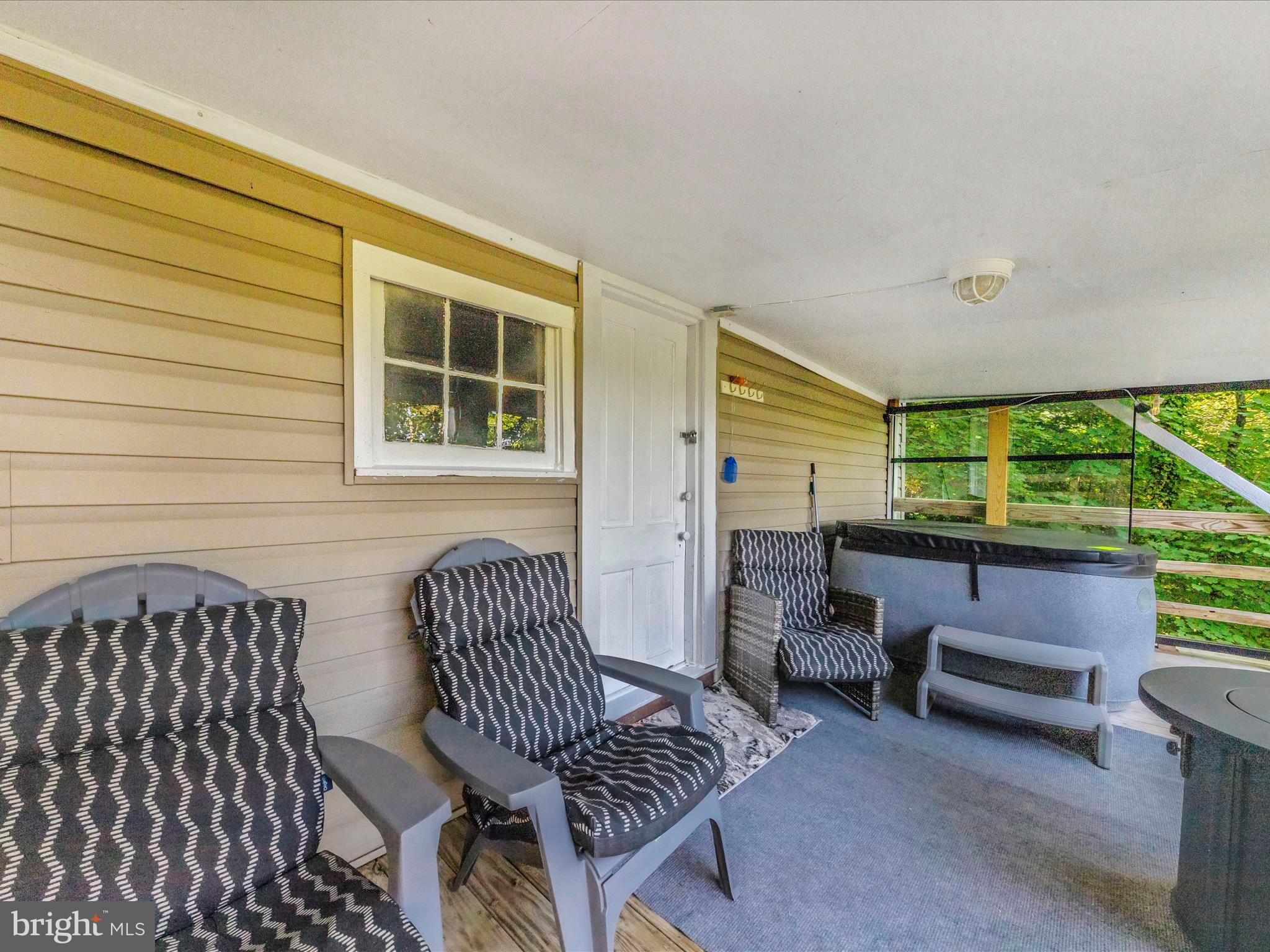 CLEAR SPRING - Residential