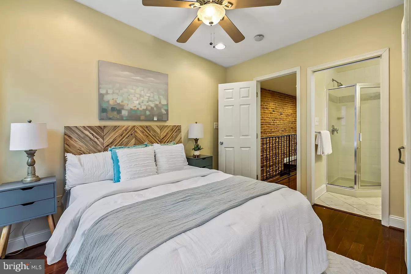 RIVERSIDE - Residential