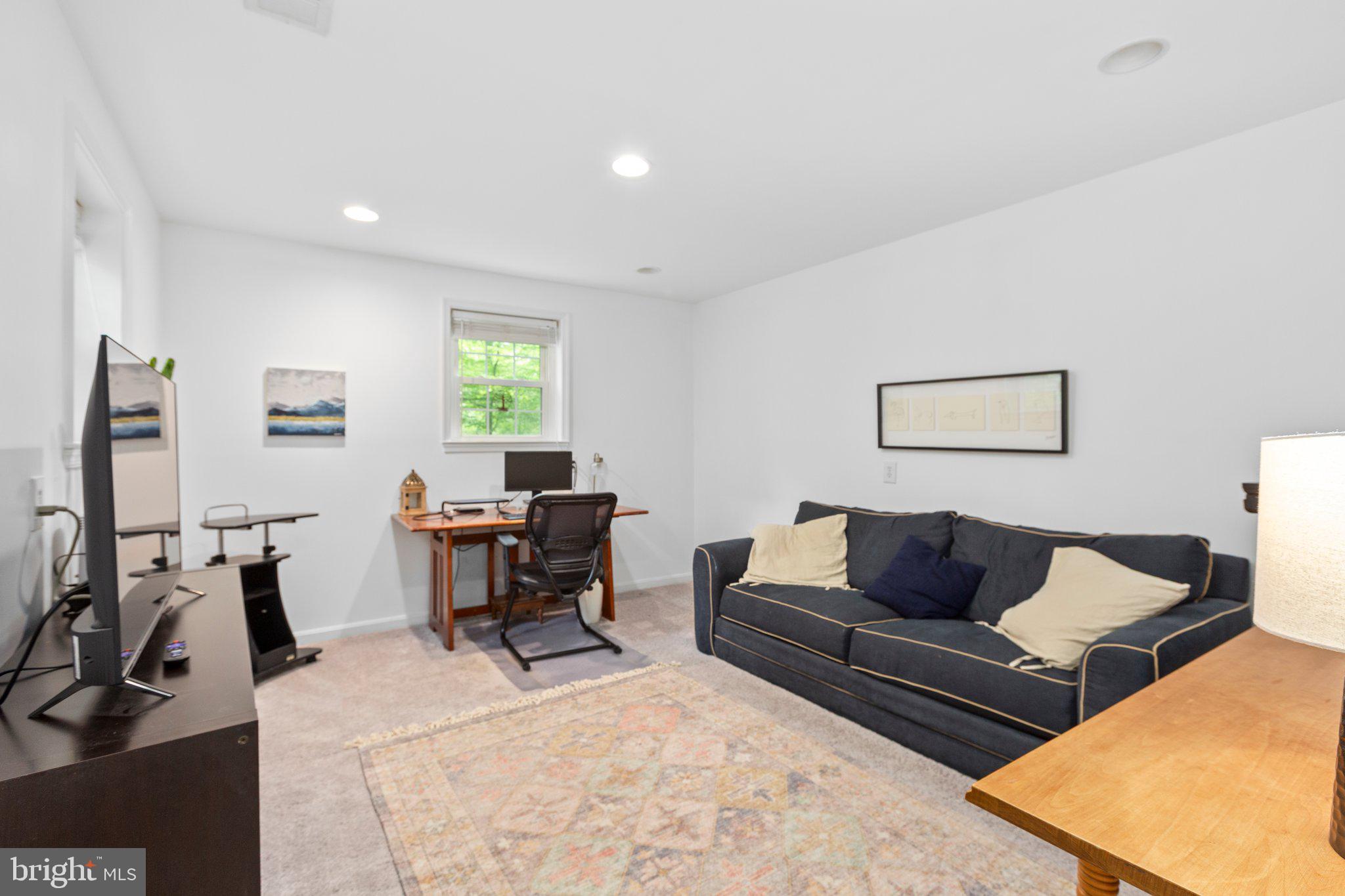 HEATHERSTONE - Residential